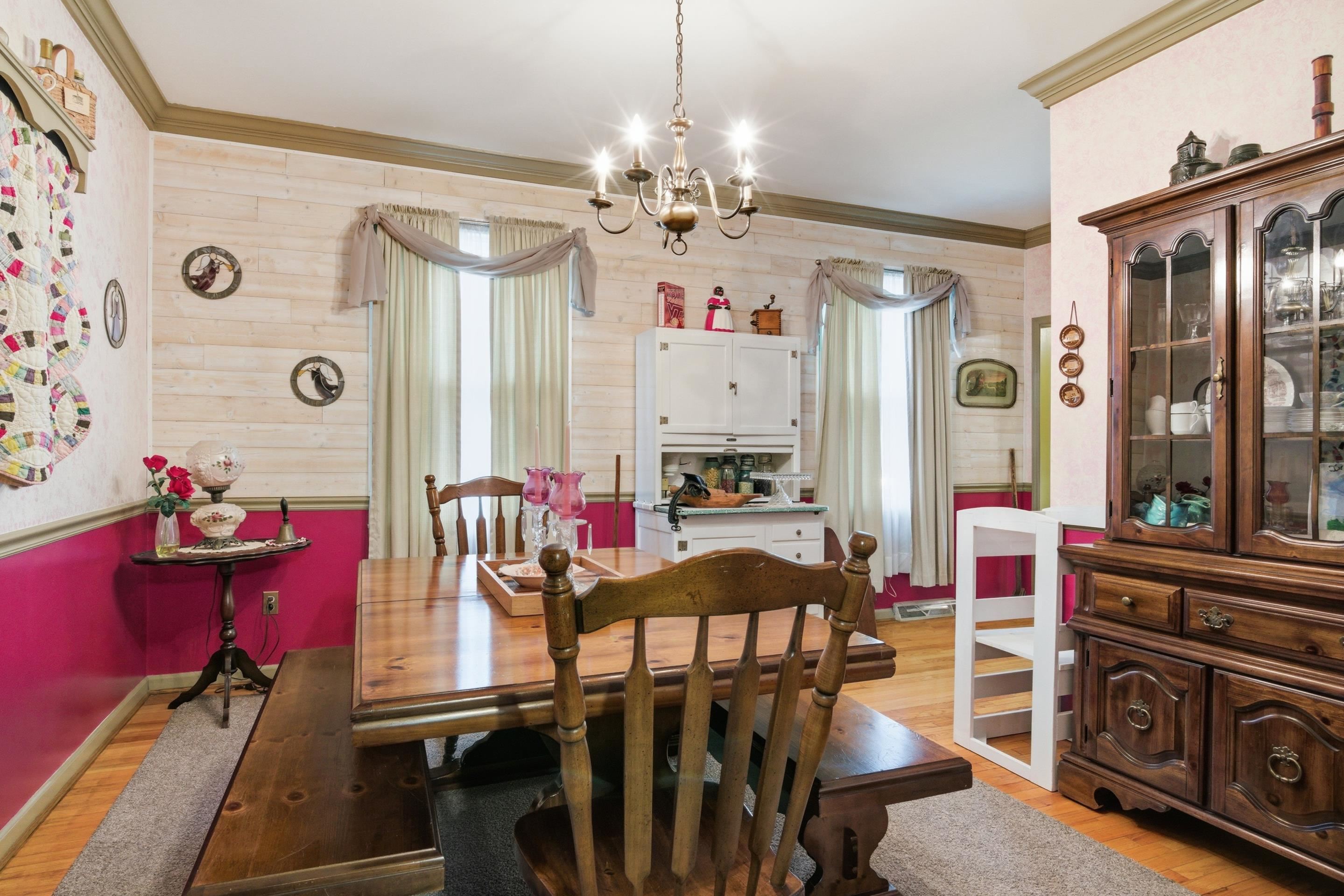 311 Chestnut Street Pearisburg VA 24134