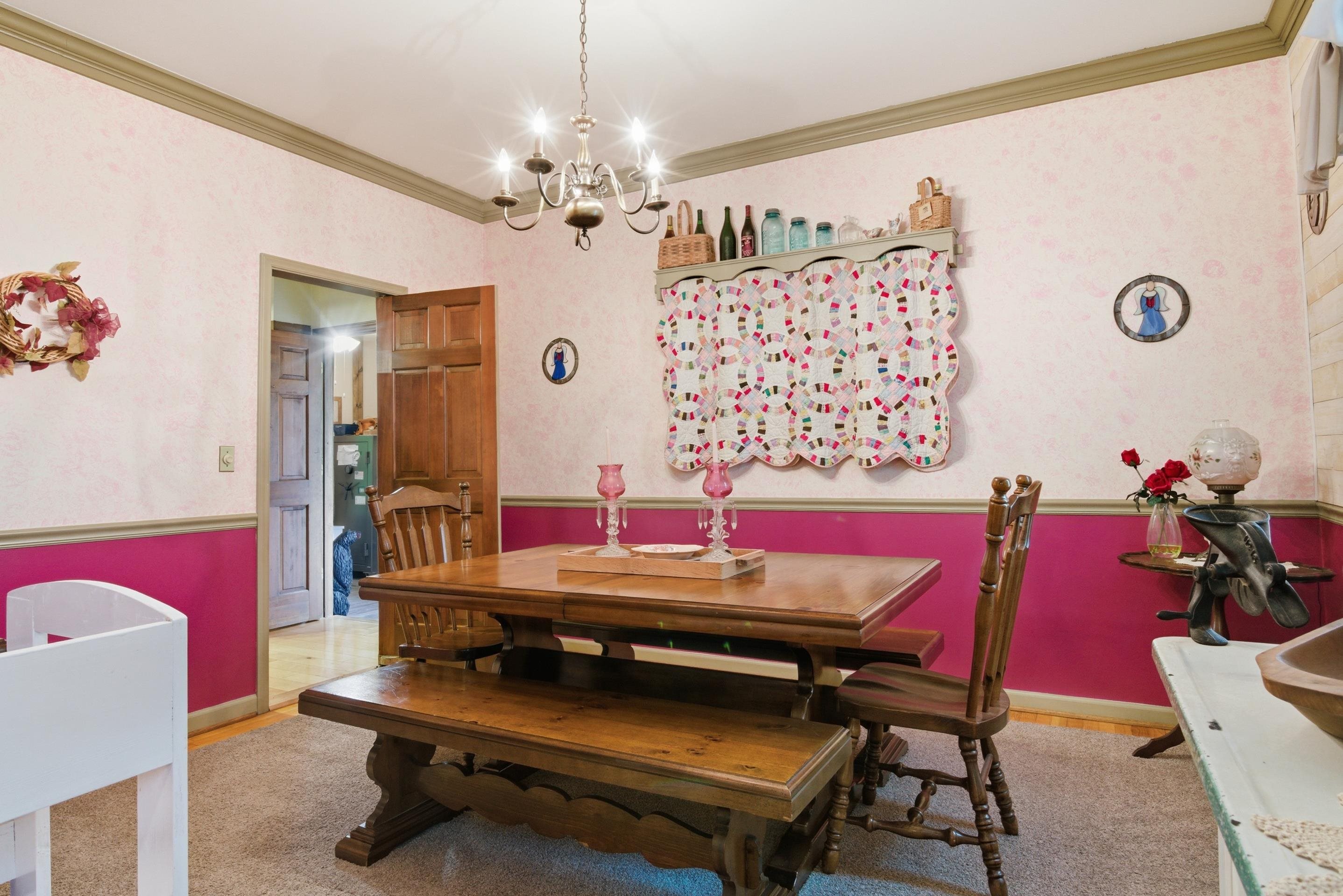 311 Chestnut Street Pearisburg VA 24134