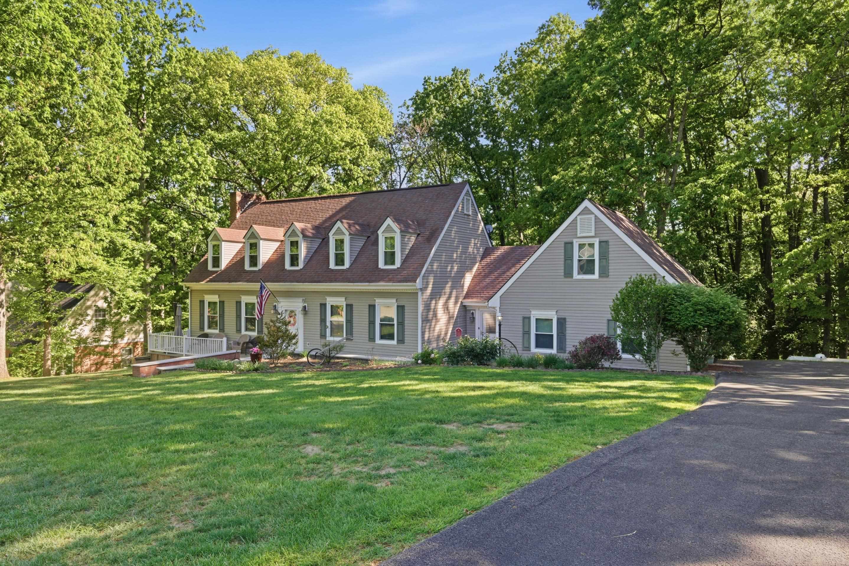 311 Chestnut Street Pearisburg VA 24134