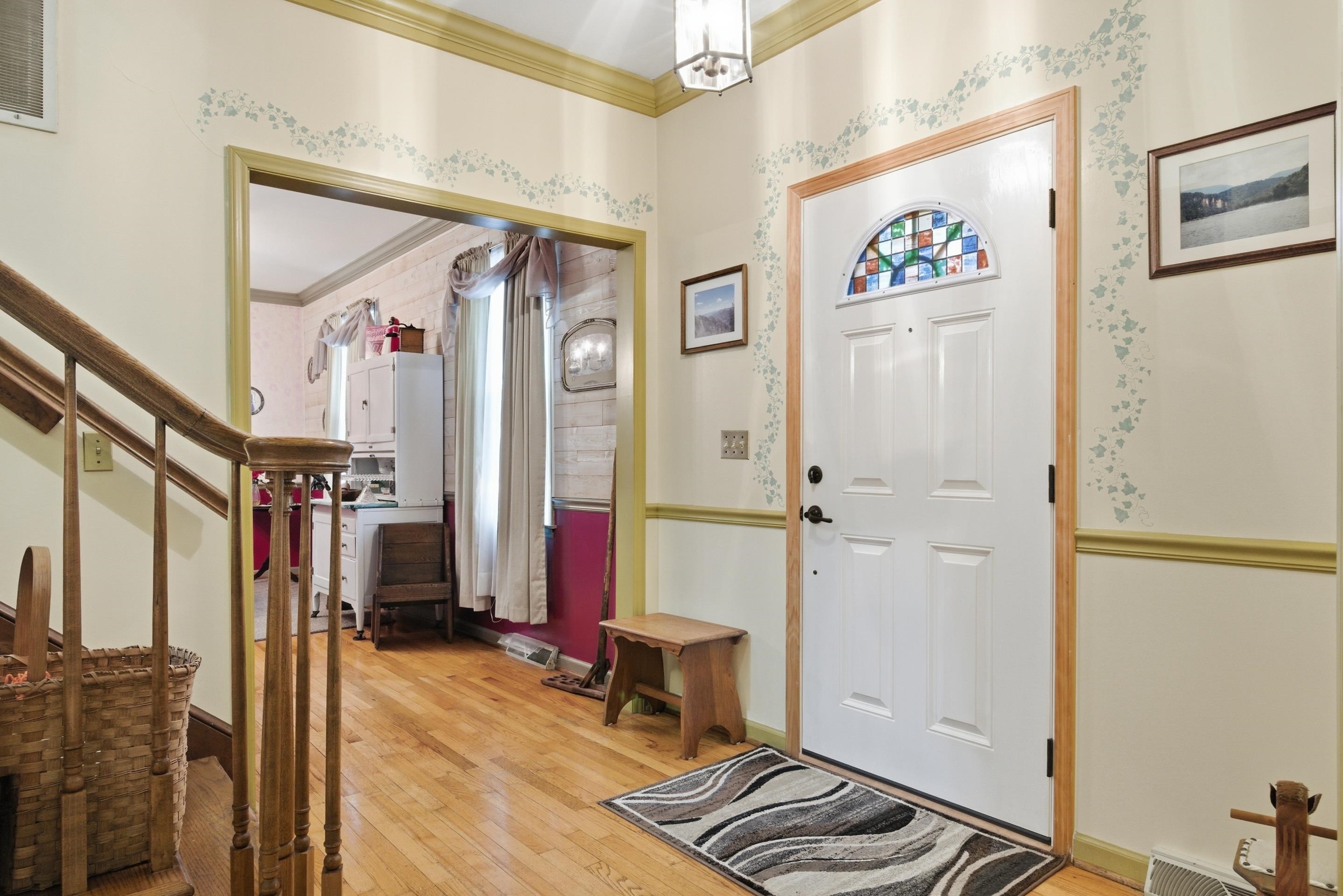 311 Chestnut Street Pearisburg VA 24134