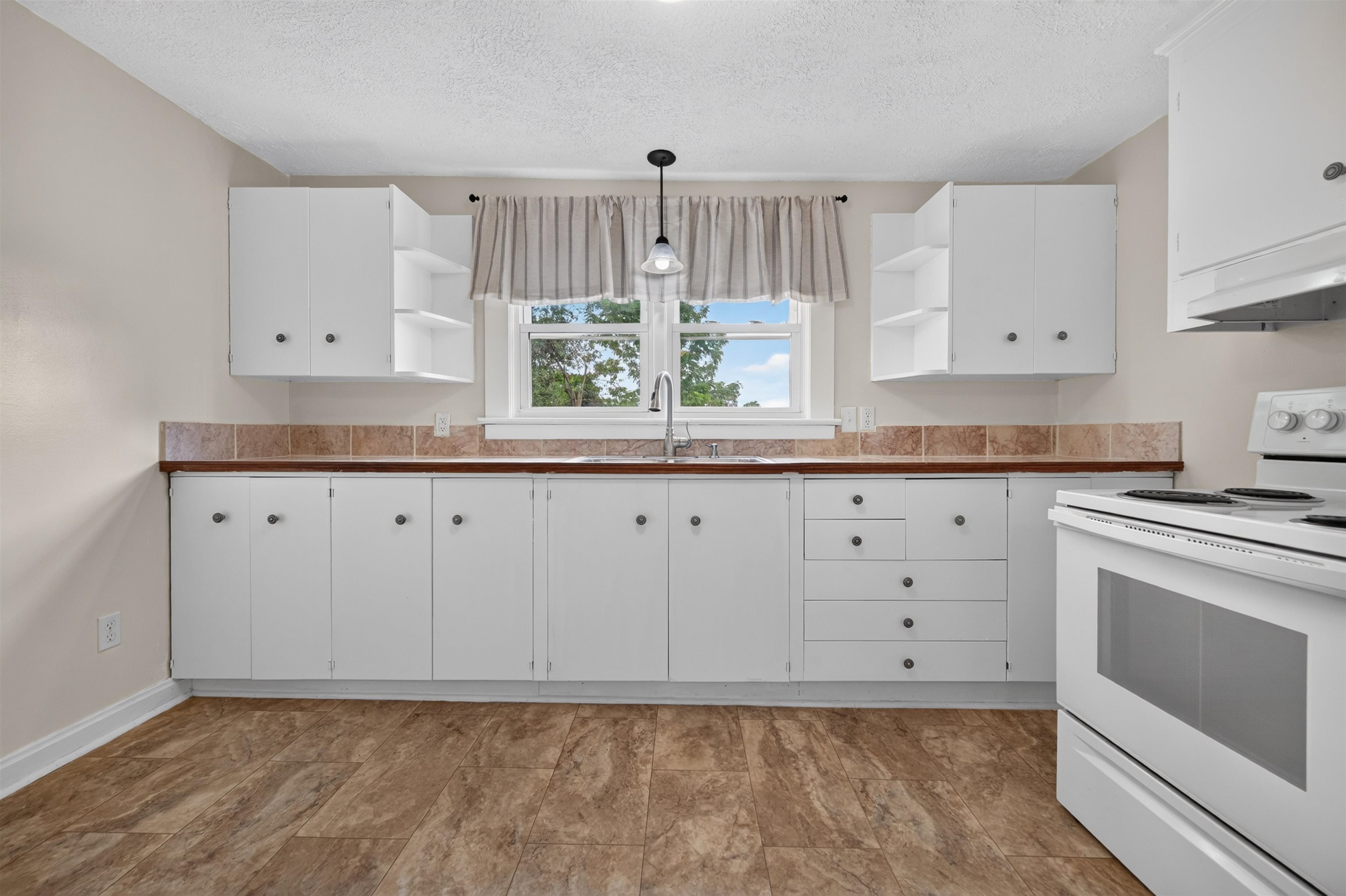165 Blue Sky Drive Wytheville VA 24382