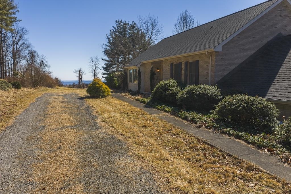 494 Soapstone Hill Road Floyd VA 24091