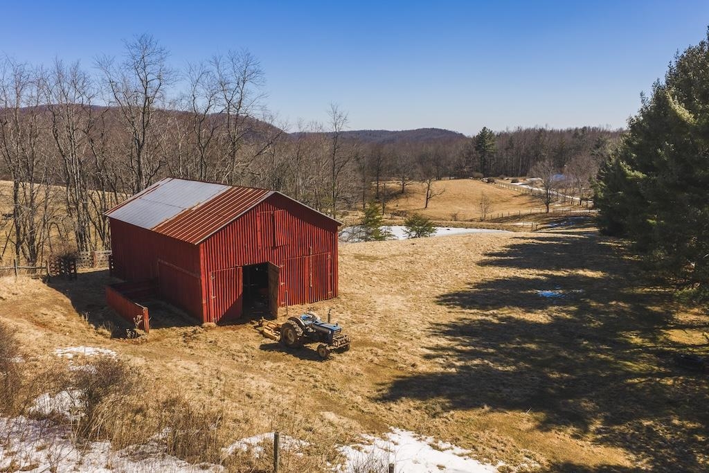 494 Soapstone Hill Road Floyd VA 24091