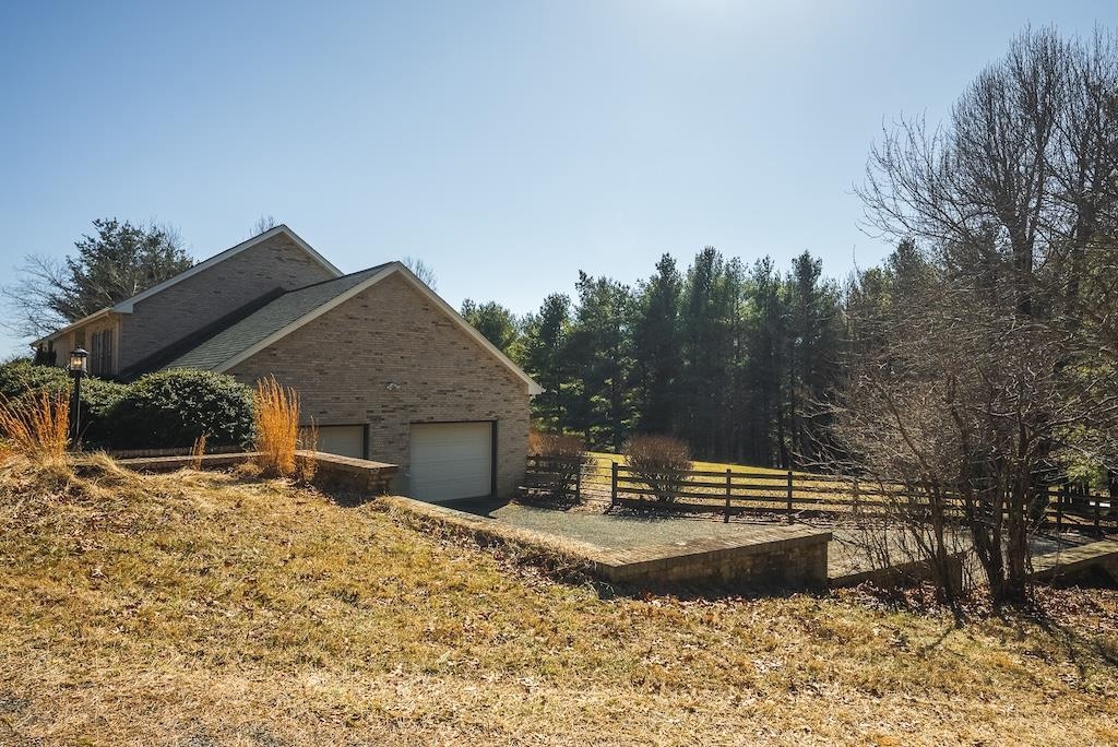 494 Soapstone Hill Road Floyd VA 24091