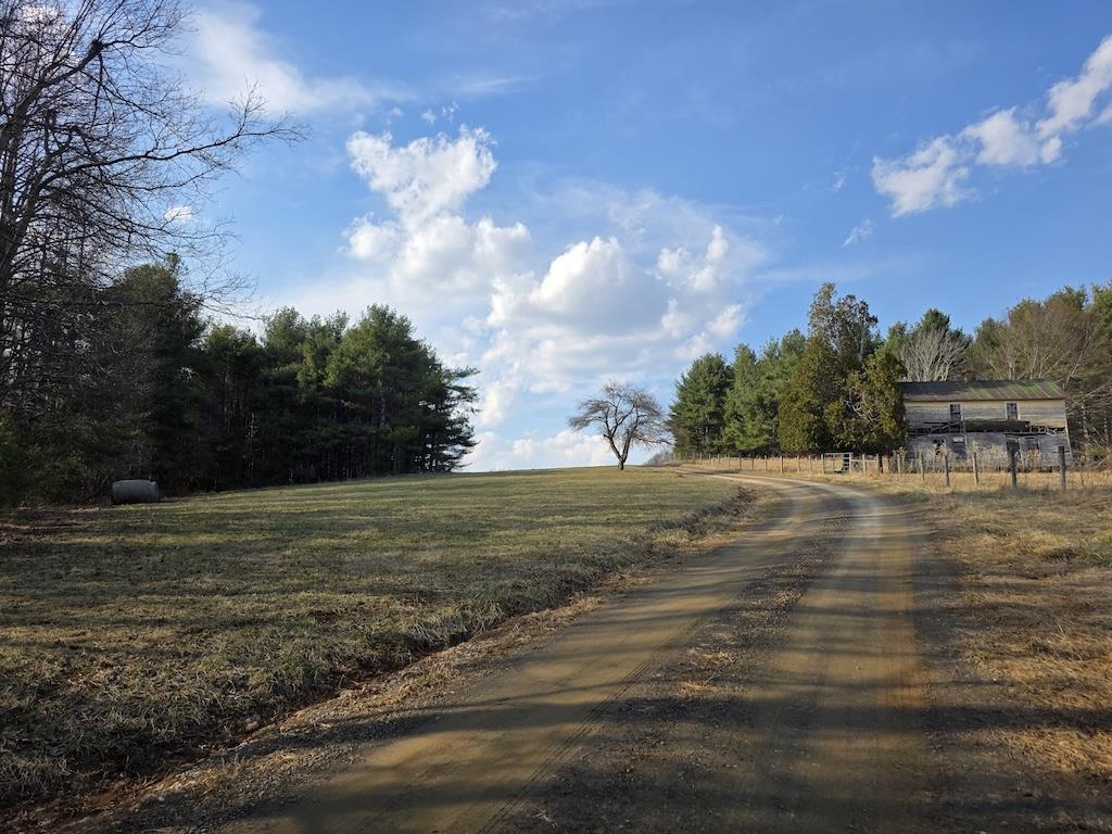 494 Soapstone Hill Road Floyd VA 24091