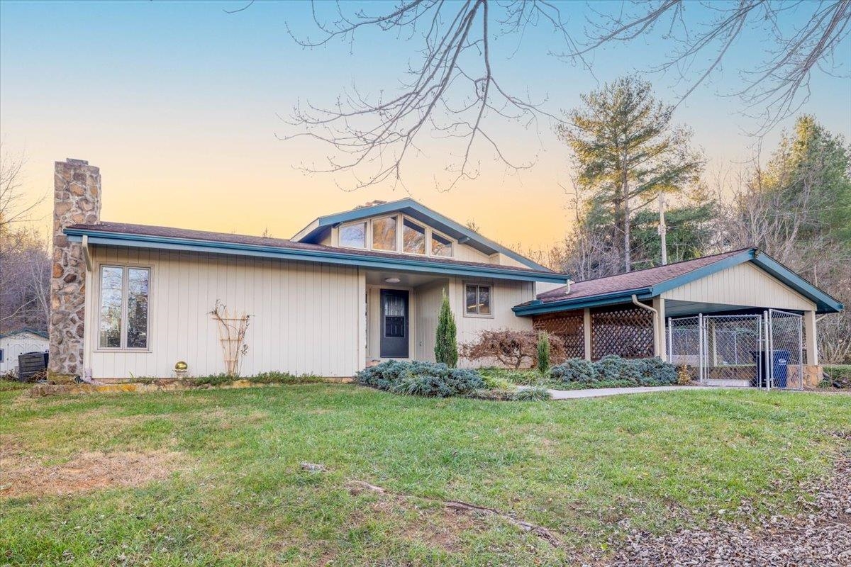 4195 Piney Woods Road Christiansburg VA 24073