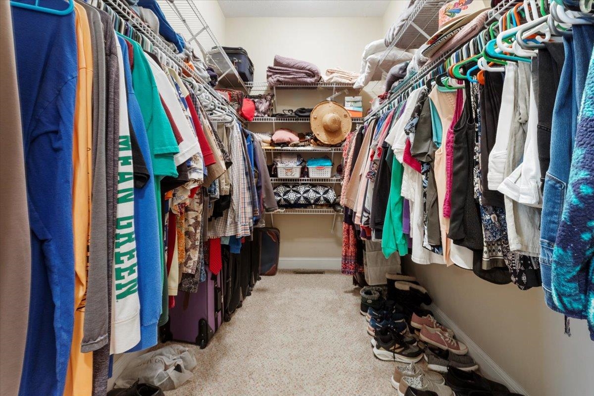 2664 Old Route 100 Road Draper VA 24324