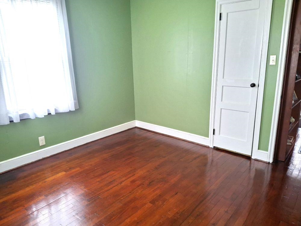 140 Pinehurst Avenue Narrows VA 24124
