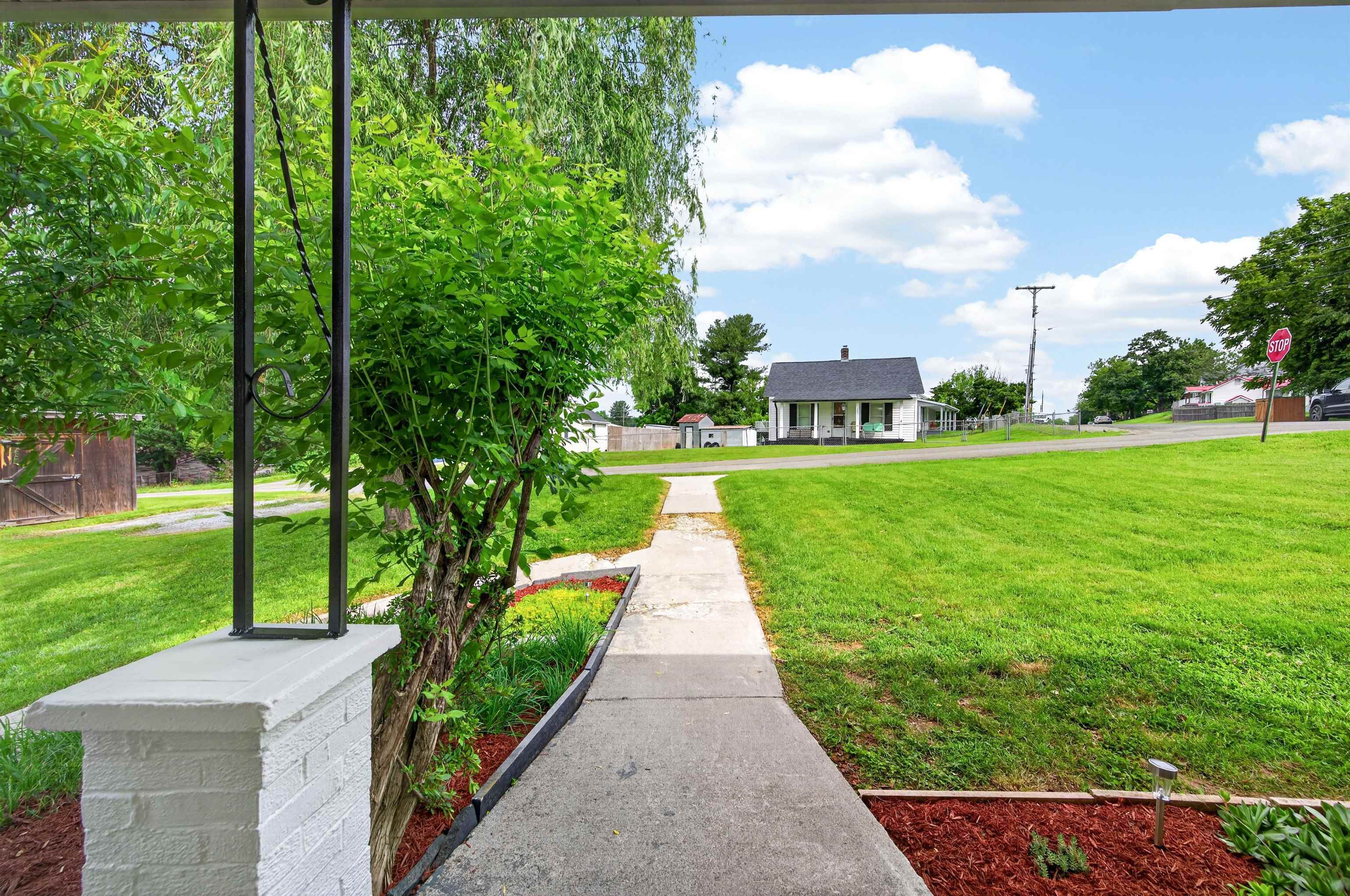 124 Cowan Street Radford VA 24141