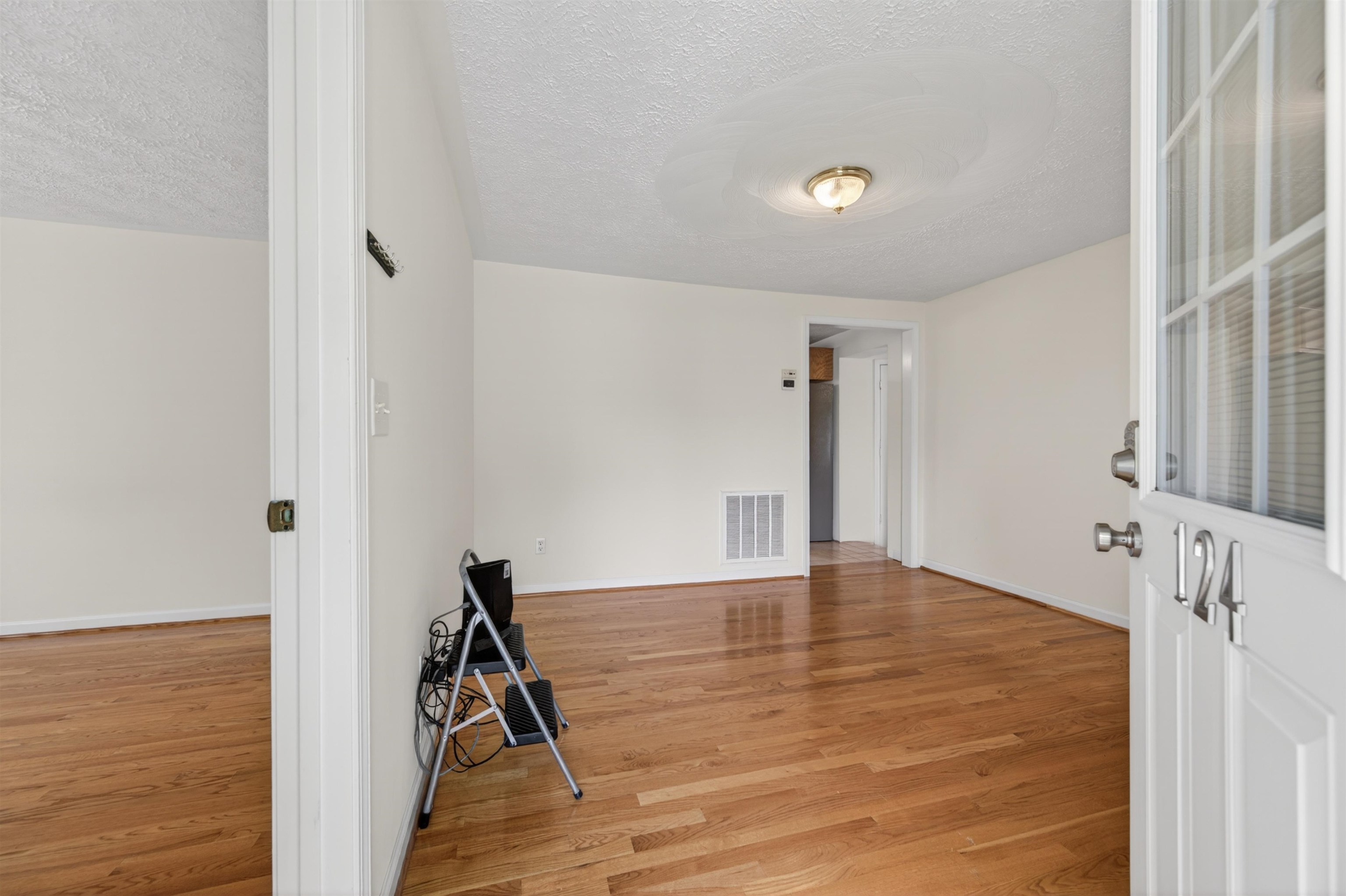 124 Cowan Street Radford VA 24141