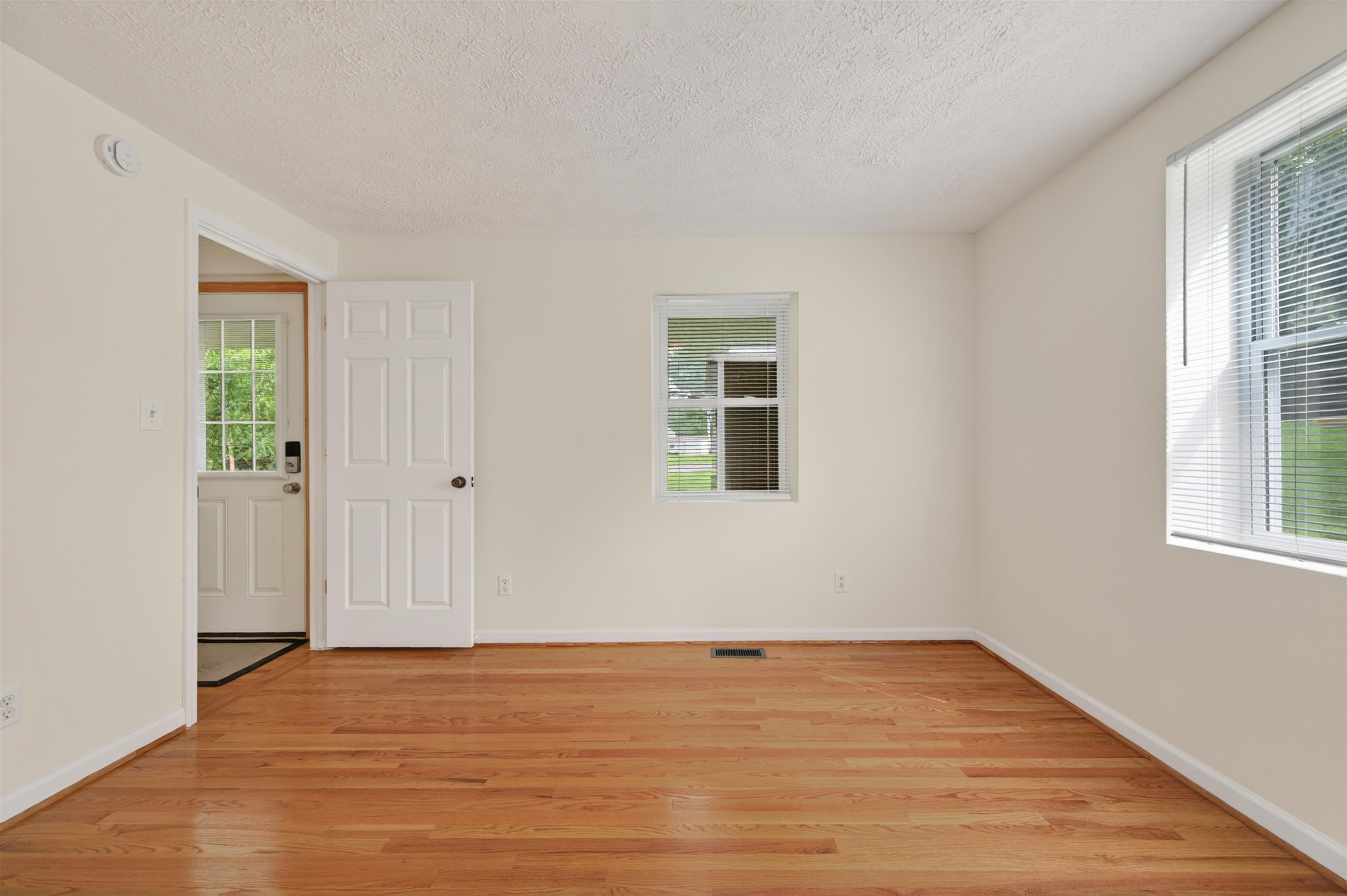 124 Cowan Street Radford VA 24141