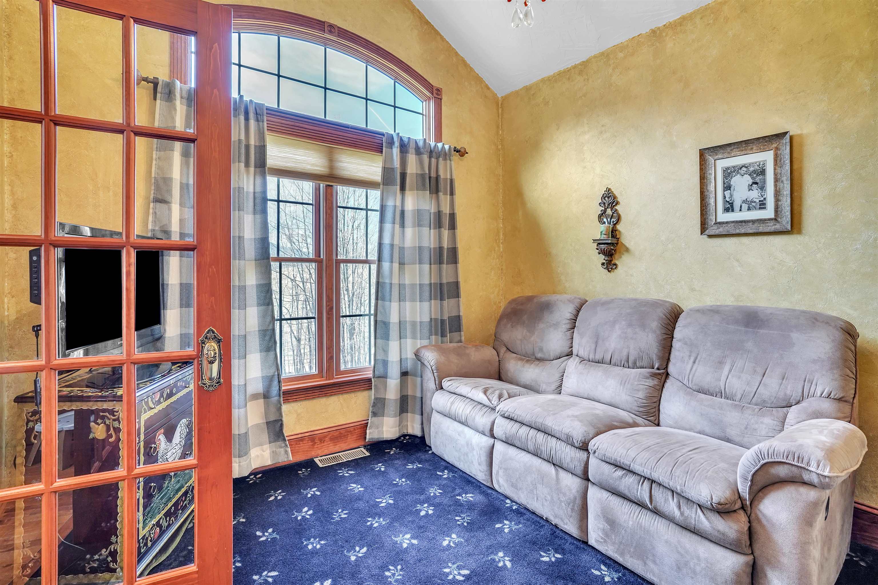 11309 Cumberland Gap Road New Castle VA 24127