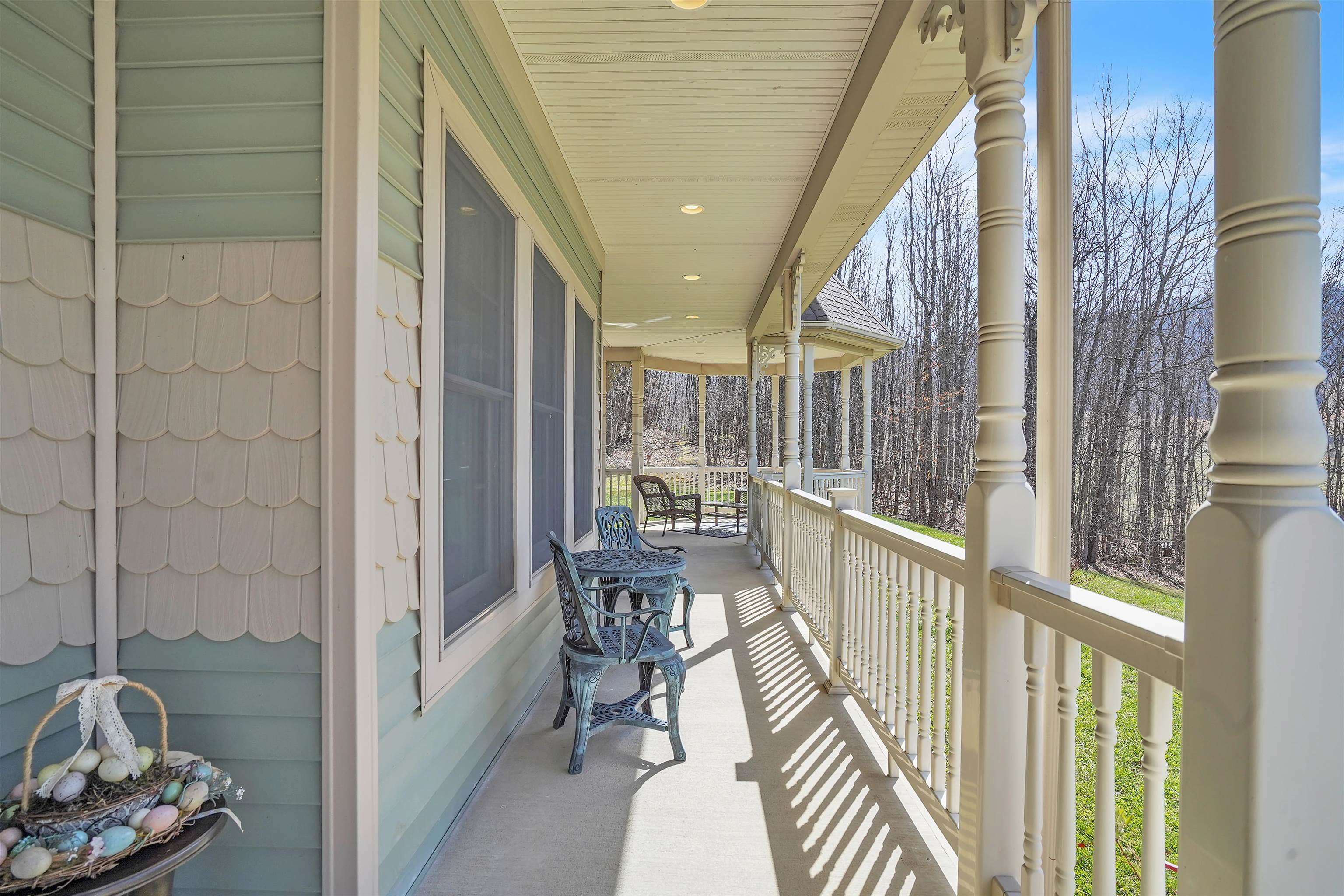 11309 Cumberland Gap Road New Castle VA 24127
