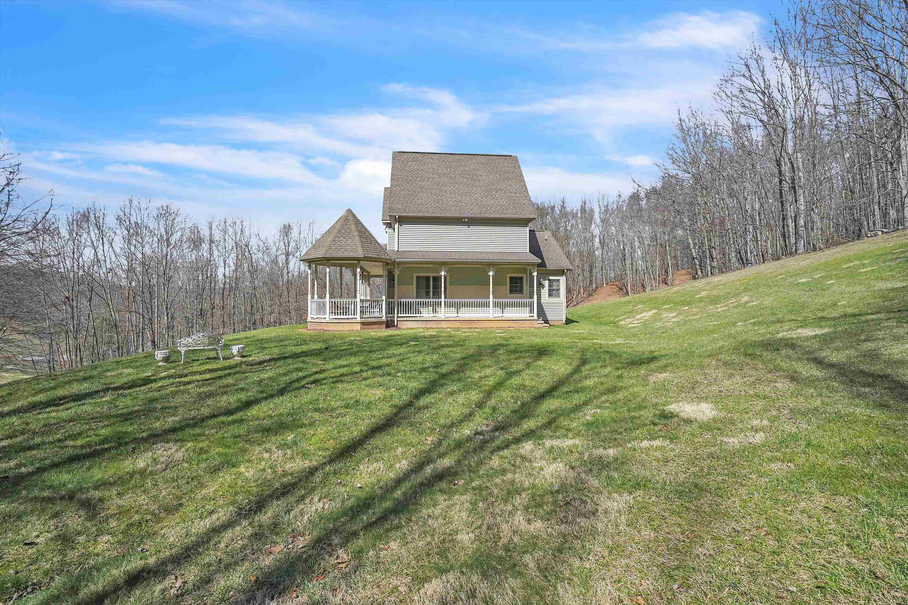11309 Cumberland Gap Road New Castle VA 24127
