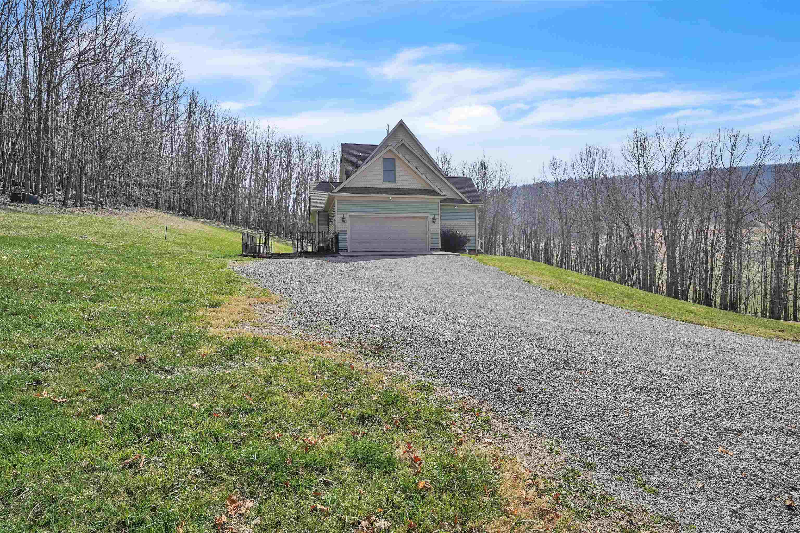 11309 Cumberland Gap Road New Castle VA 24127