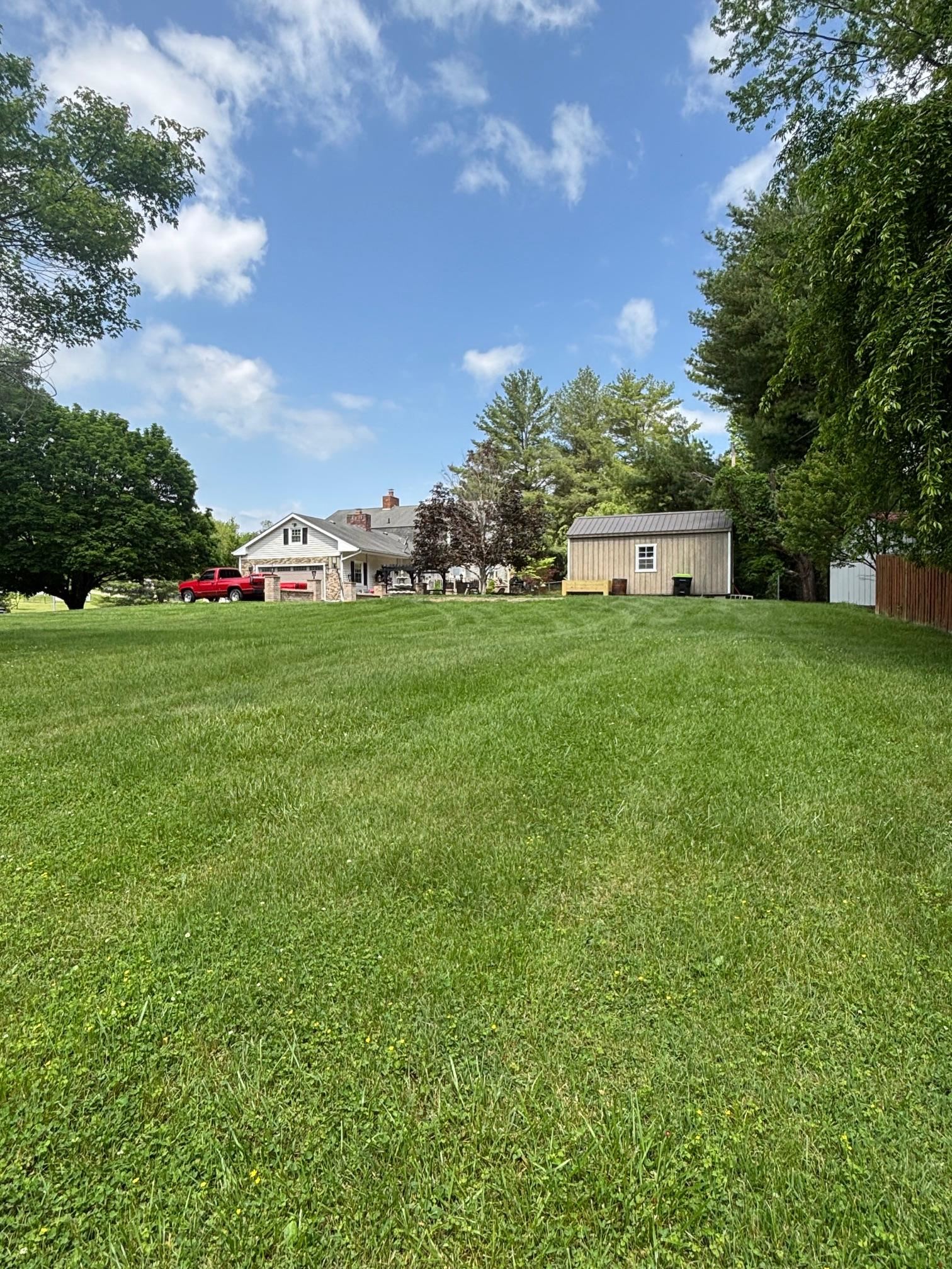 1217 Memorial Drive Pulaski VA 24301