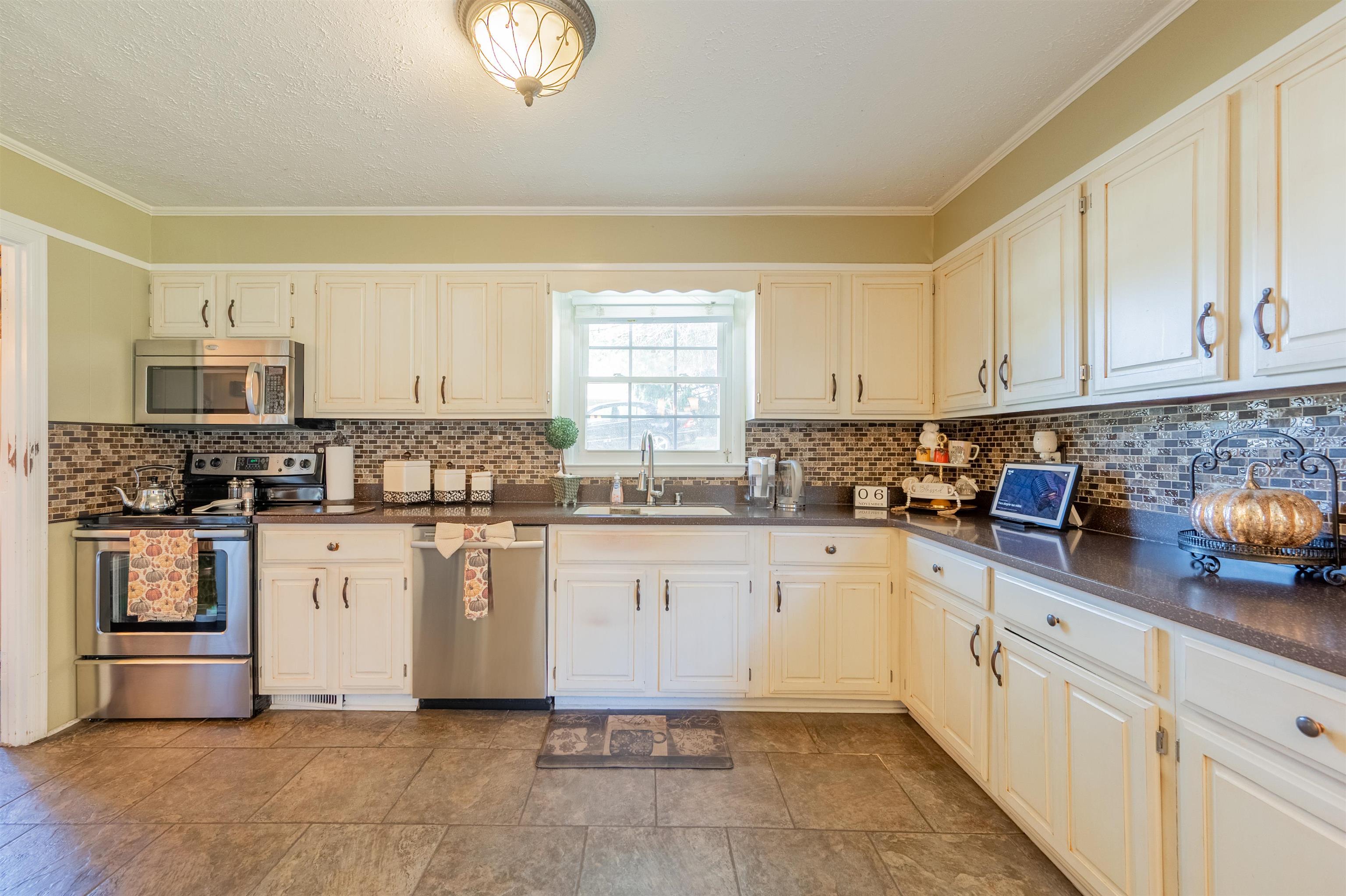 1217 Memorial Drive Pulaski VA 24301