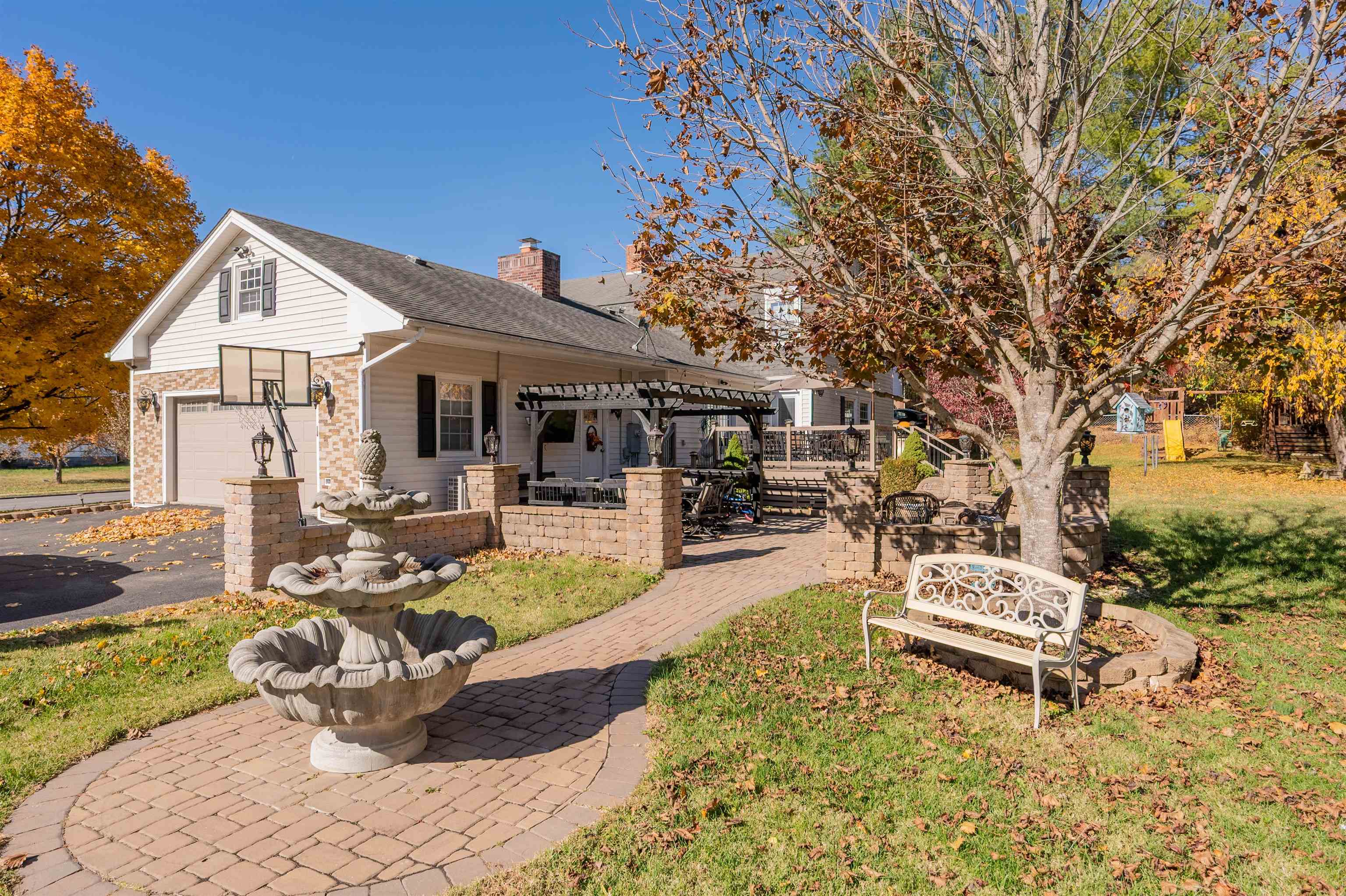 1217 Memorial Drive Pulaski VA 24301