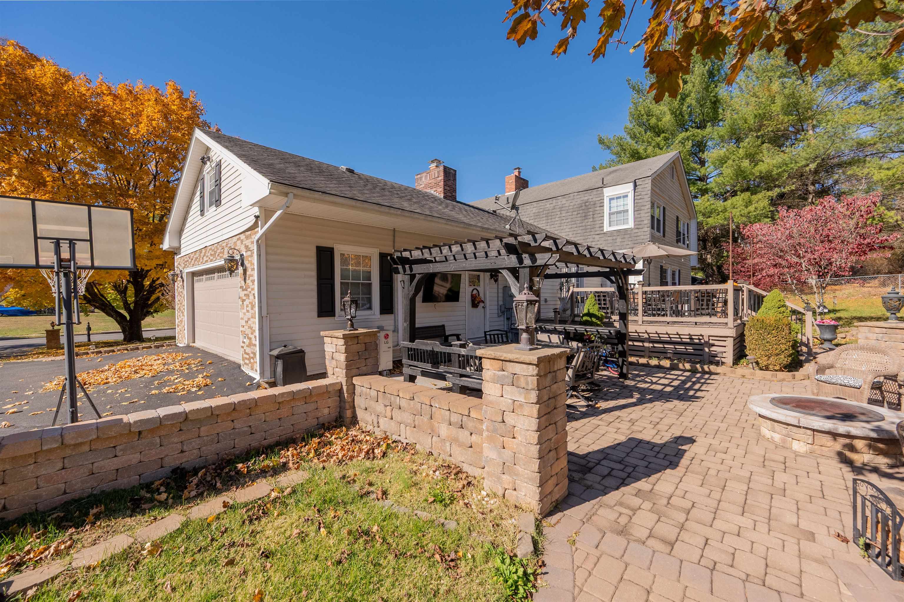 1217 Memorial Drive Pulaski VA 24301