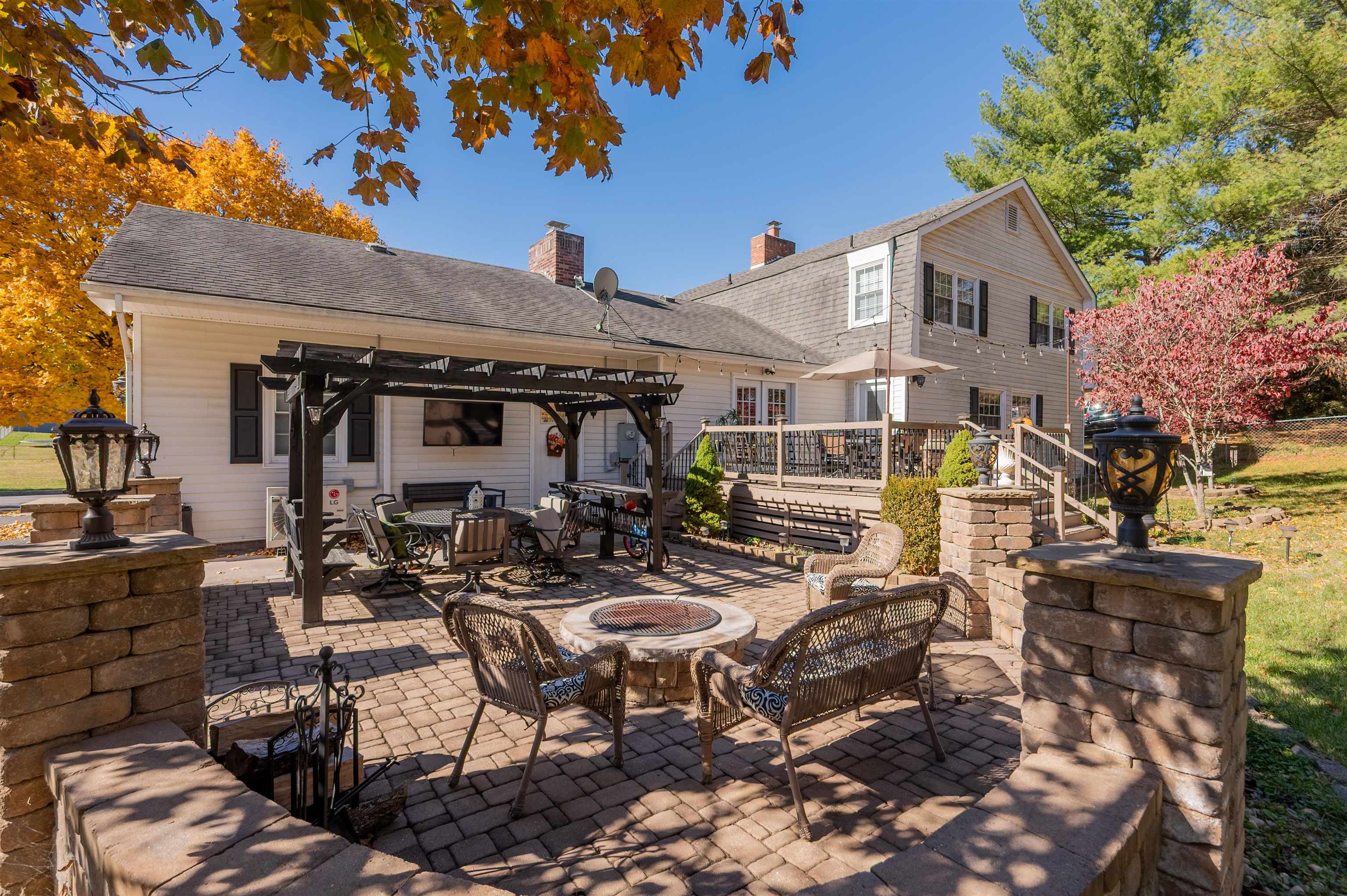 1217 Memorial Drive Pulaski VA 24301