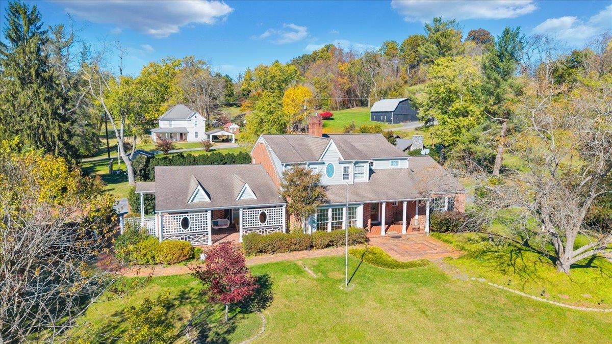 30461 30461 Oxford Avenue Meadowview VA 24361