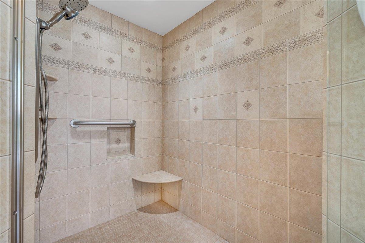 30461 30461 Oxford Avenue Meadowview VA 24361
