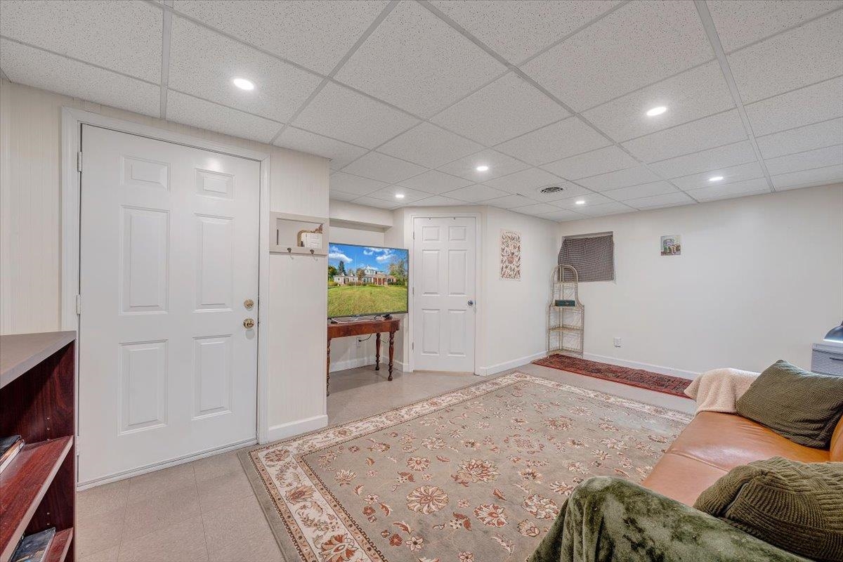30461 30461 Oxford Avenue Meadowview VA 24361