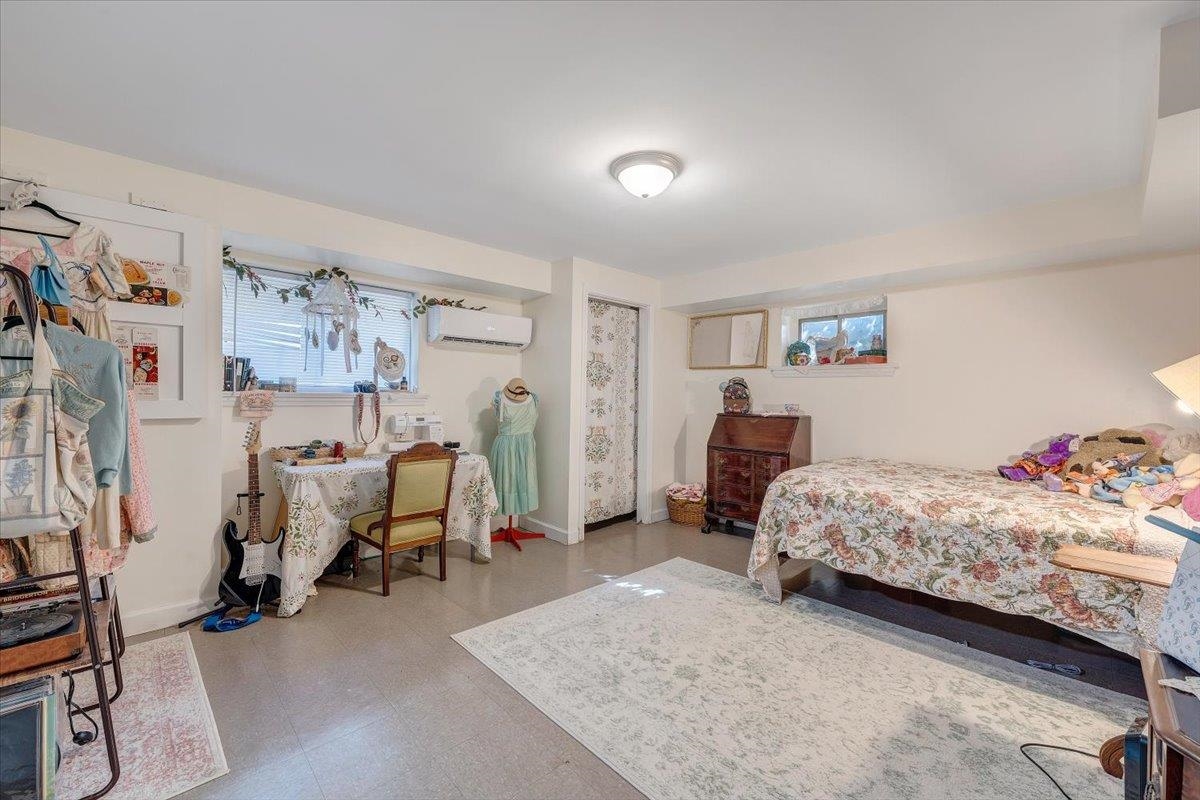 30461 30461 Oxford Avenue Meadowview VA 24361