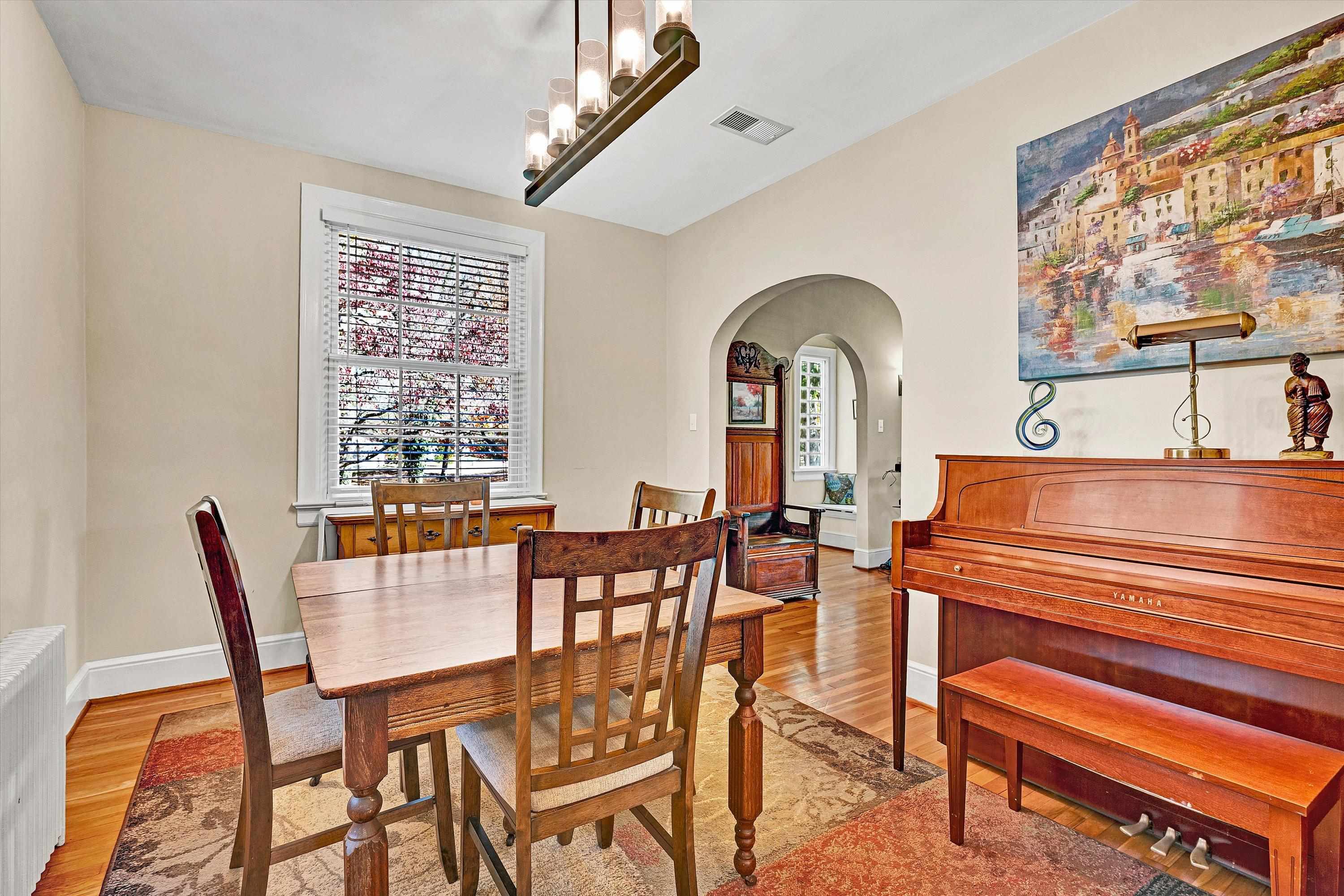 306 Wadsworth Street Radford VA 24141