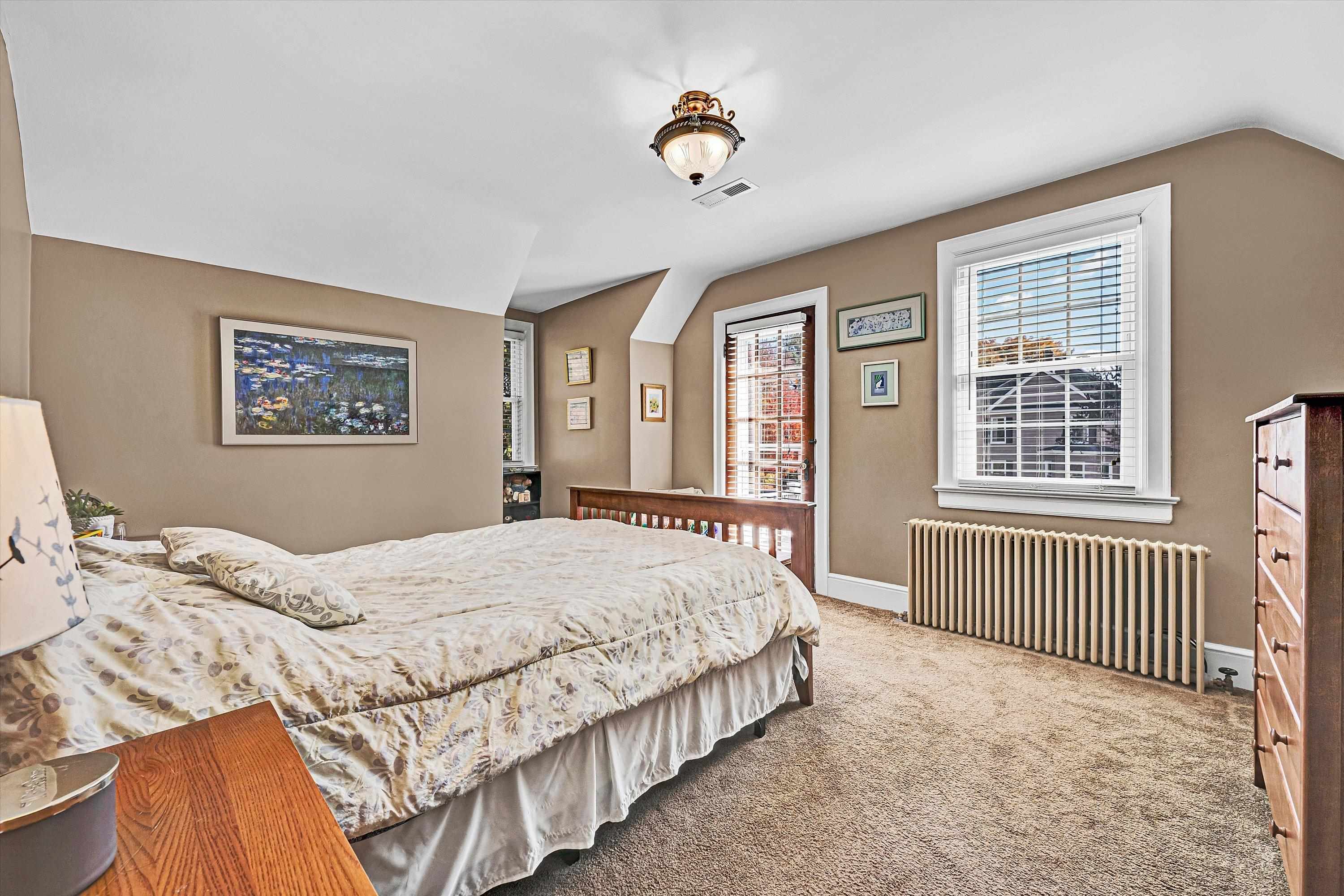 306 Wadsworth Street Radford VA 24141