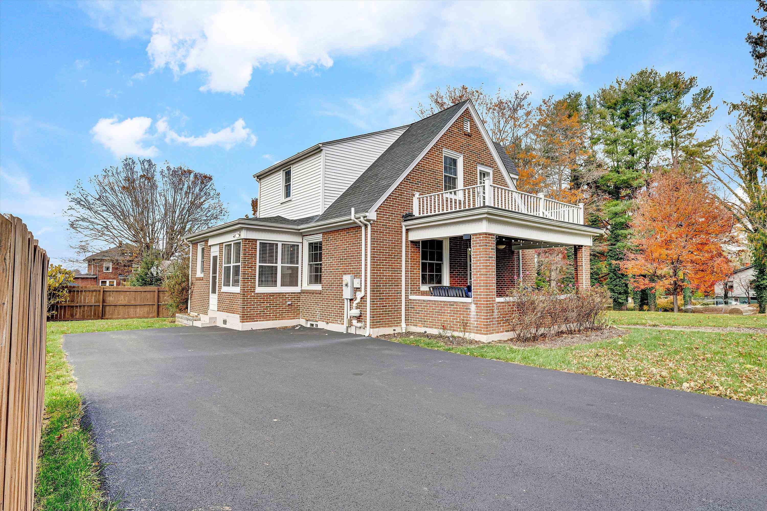 306 Wadsworth Street Radford VA 24141