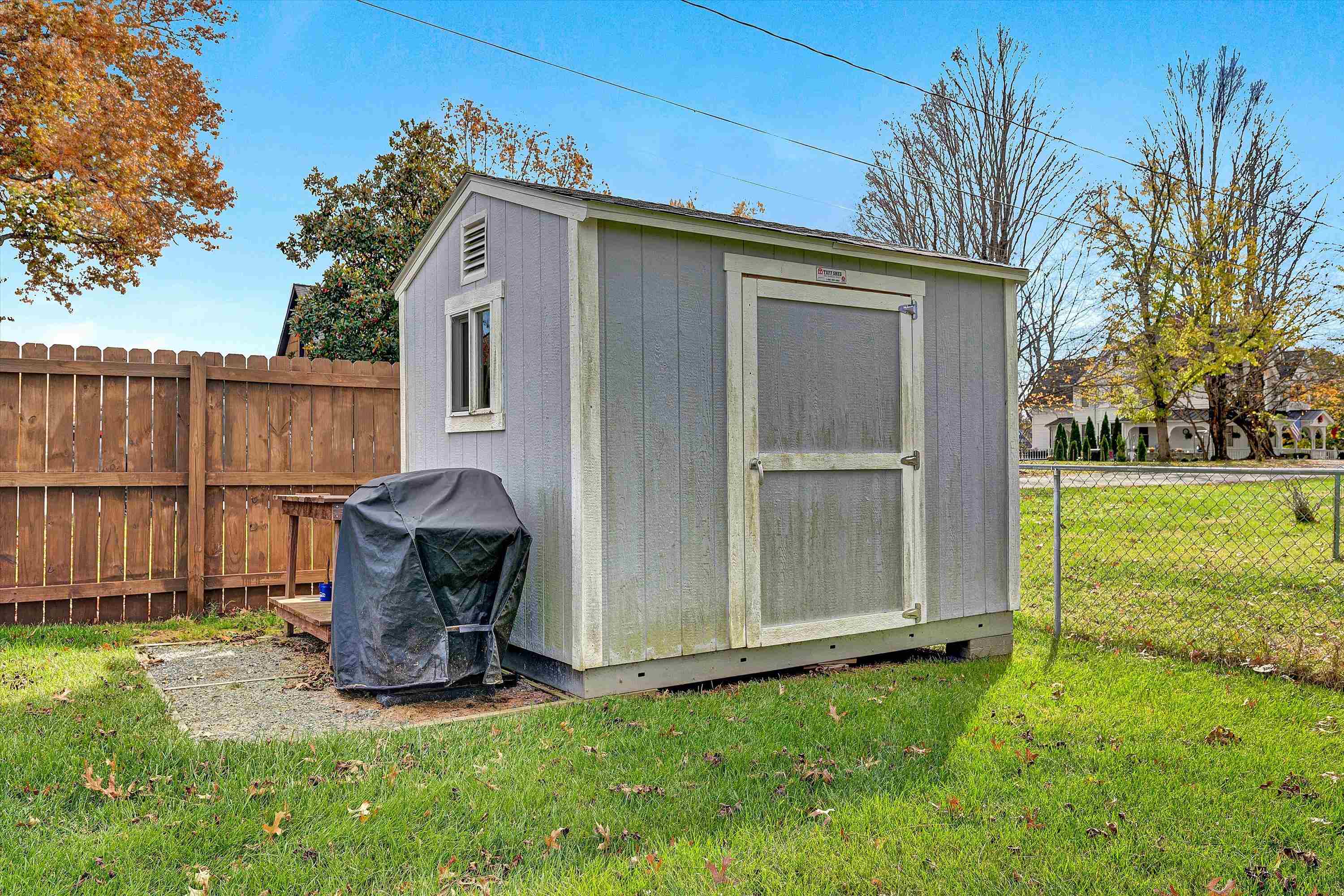 306 Wadsworth Street Radford VA 24141