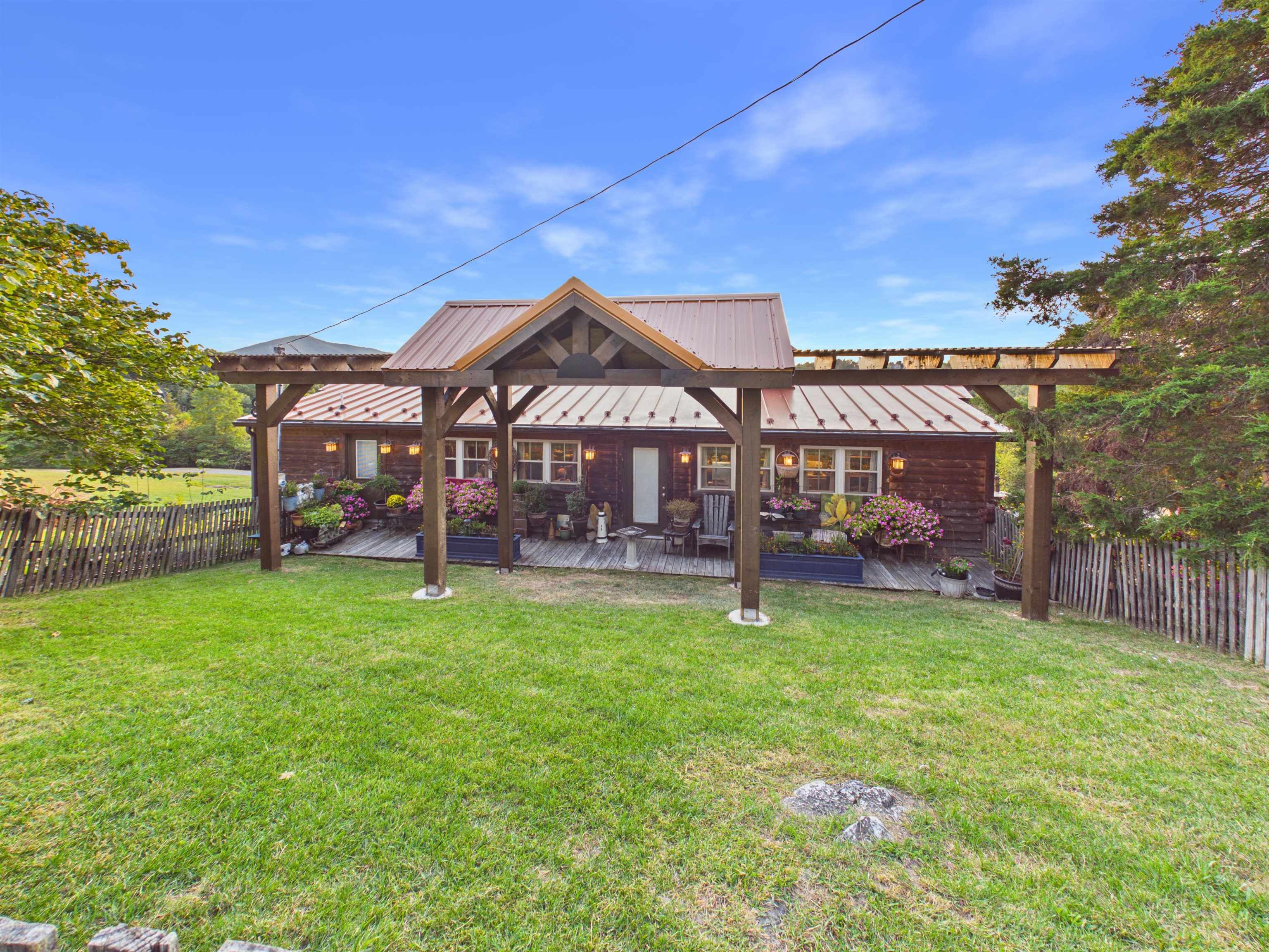 4638 Hurston Road Pulaski VA 24301
