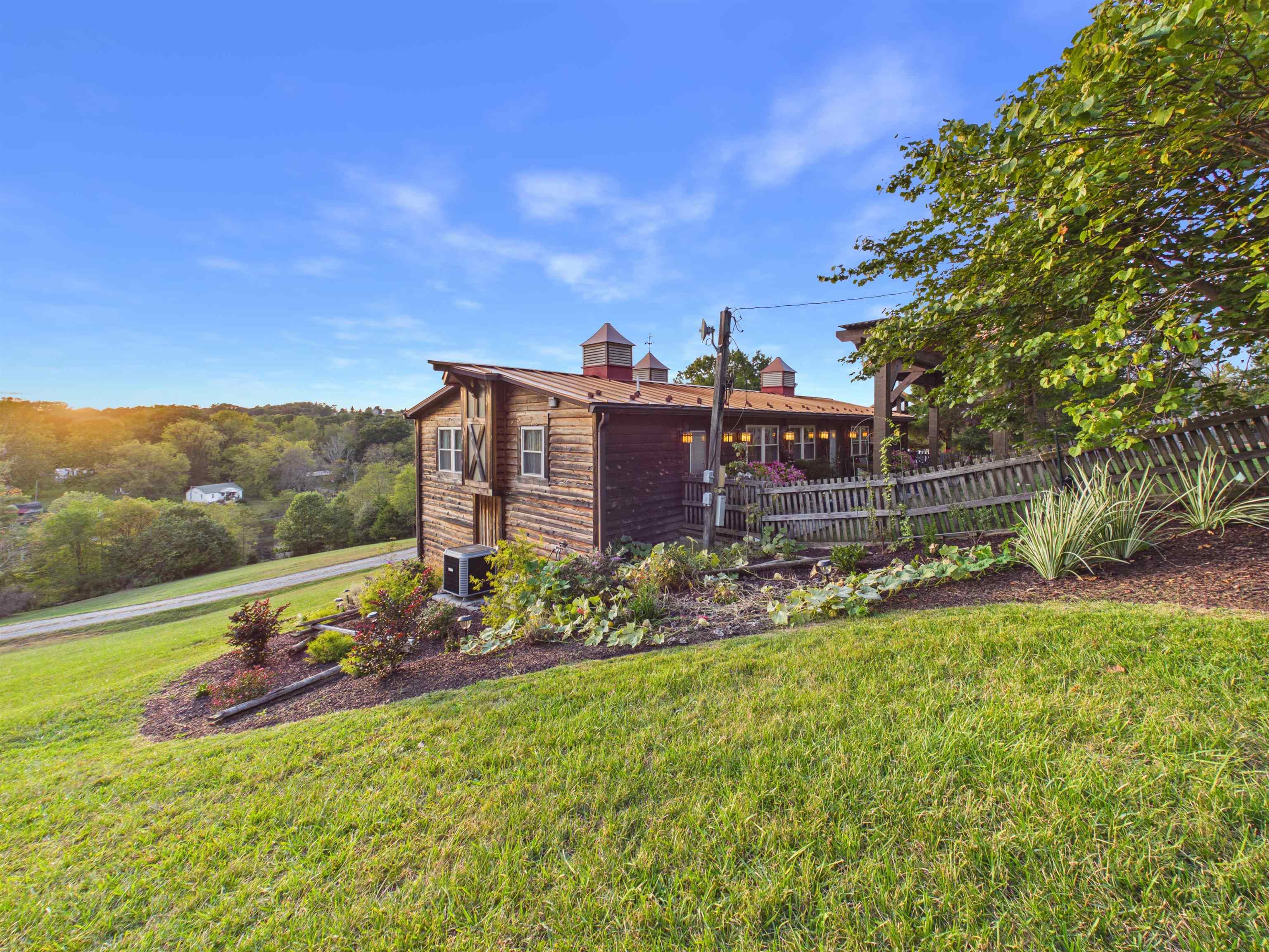 4638 Hurston Road Pulaski VA 24301