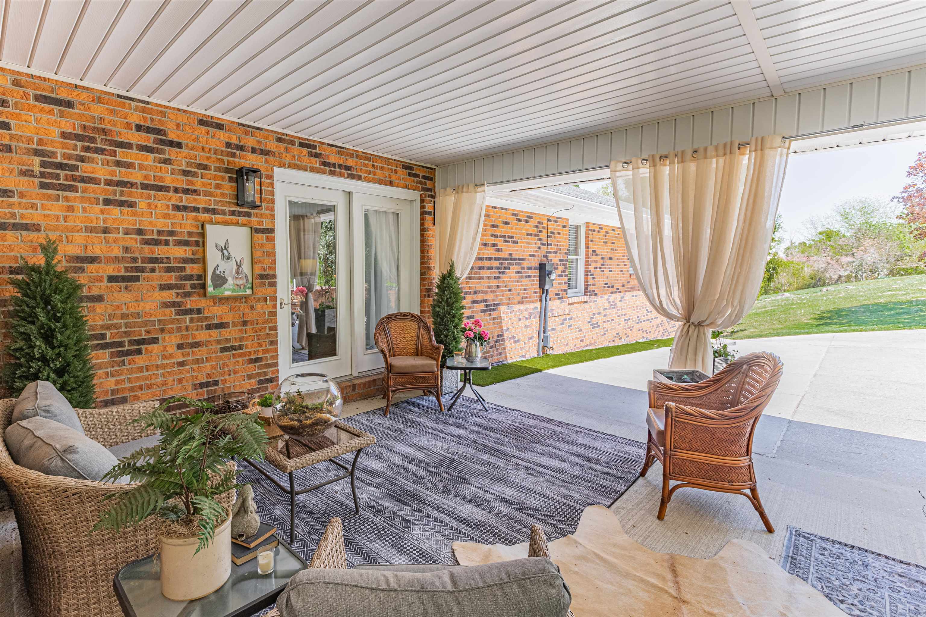 1095 W Fulton Street Wytheville VA 24382