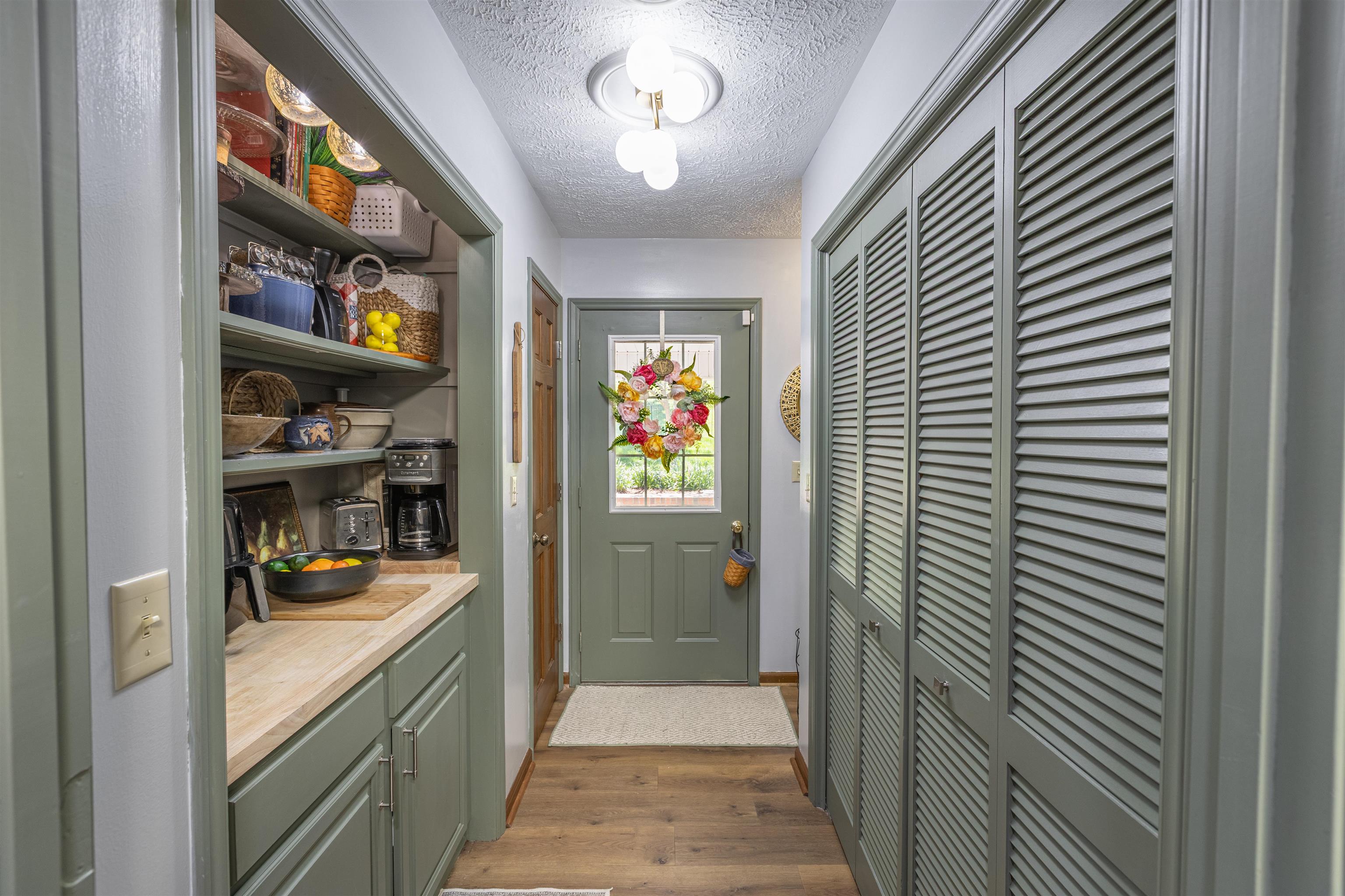 1095 W Fulton Street Wytheville VA 24382