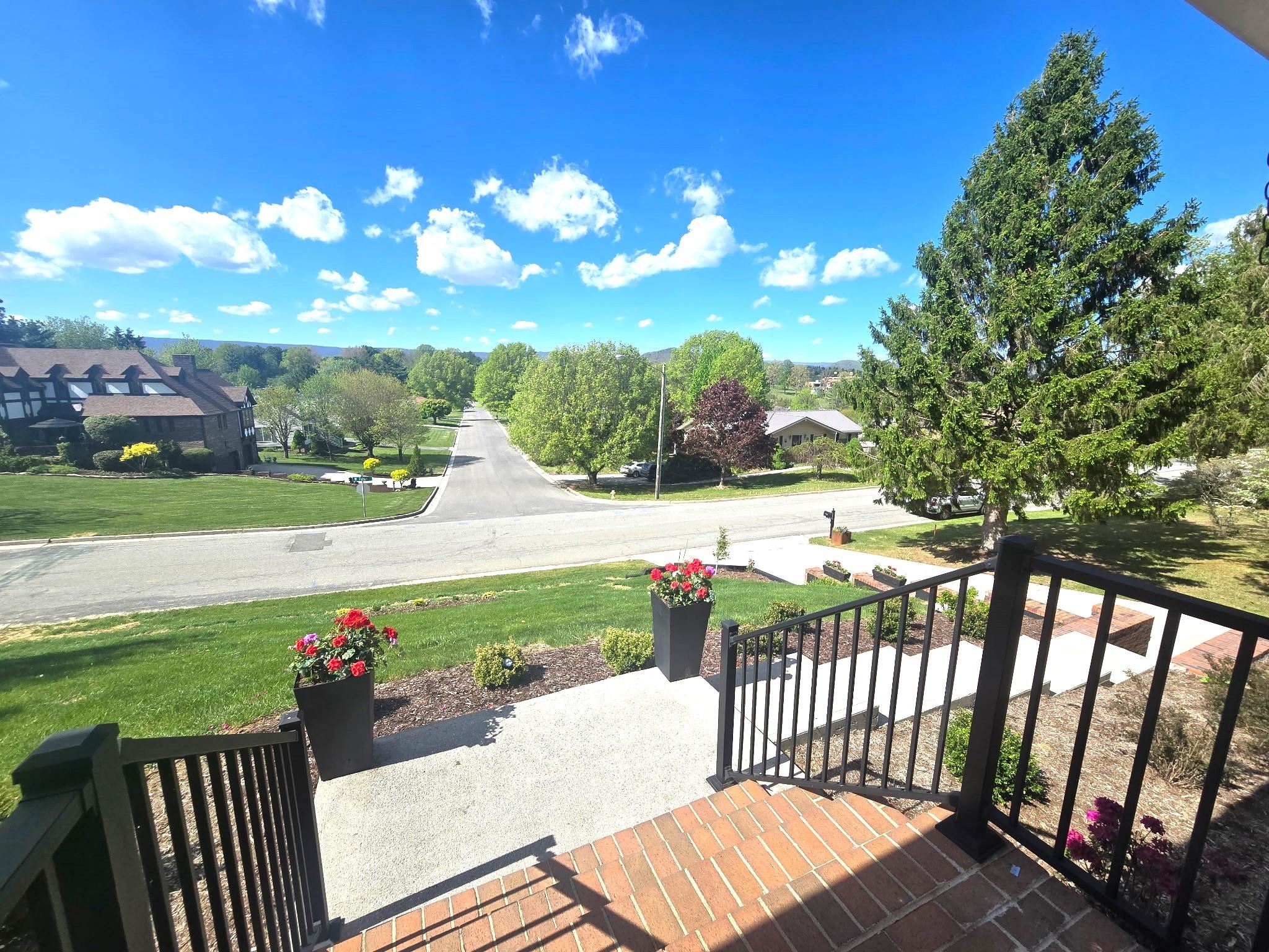 1095 W Fulton Street Wytheville VA 24382