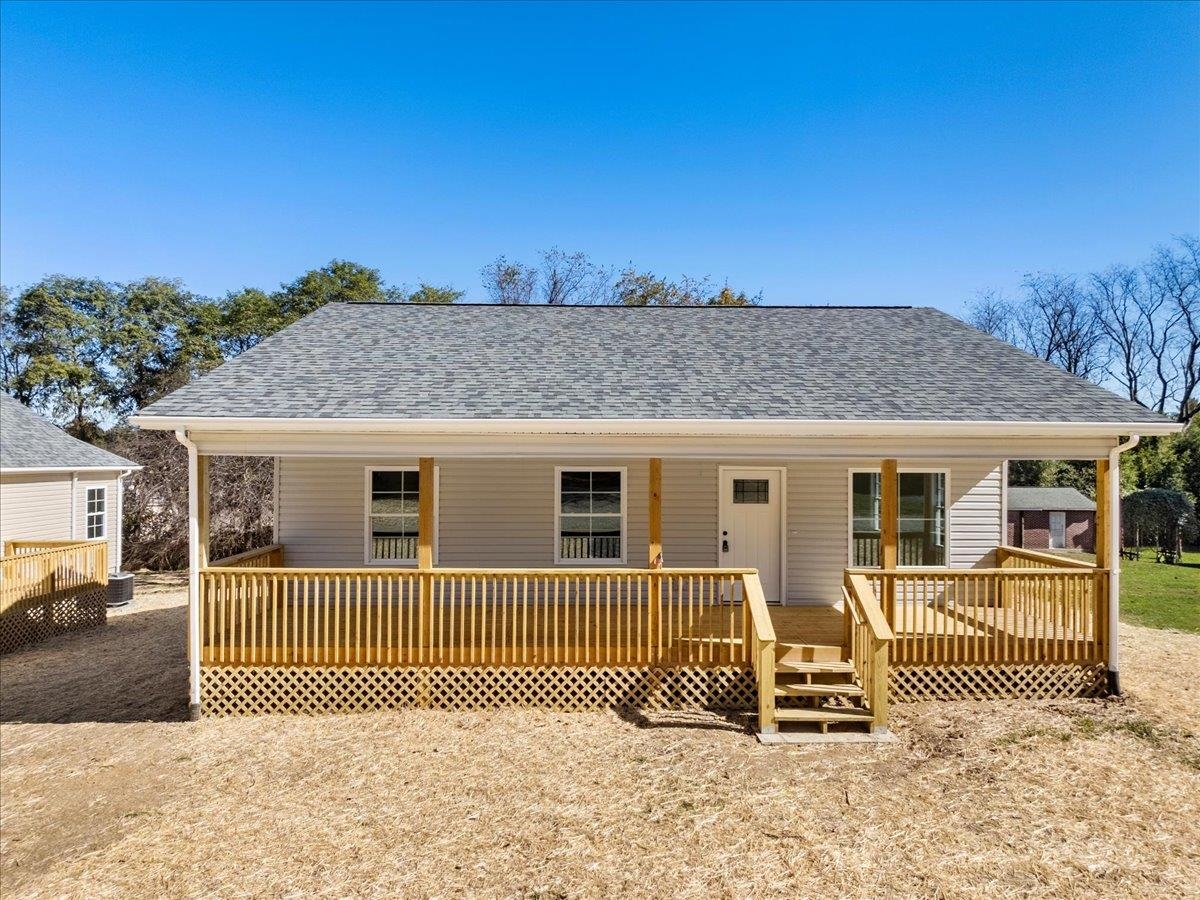 111 Ferry Court Pulaski VA 24301