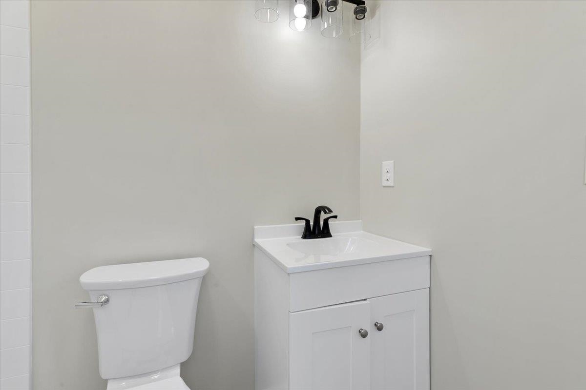 111 Ferry Court Pulaski VA 24301