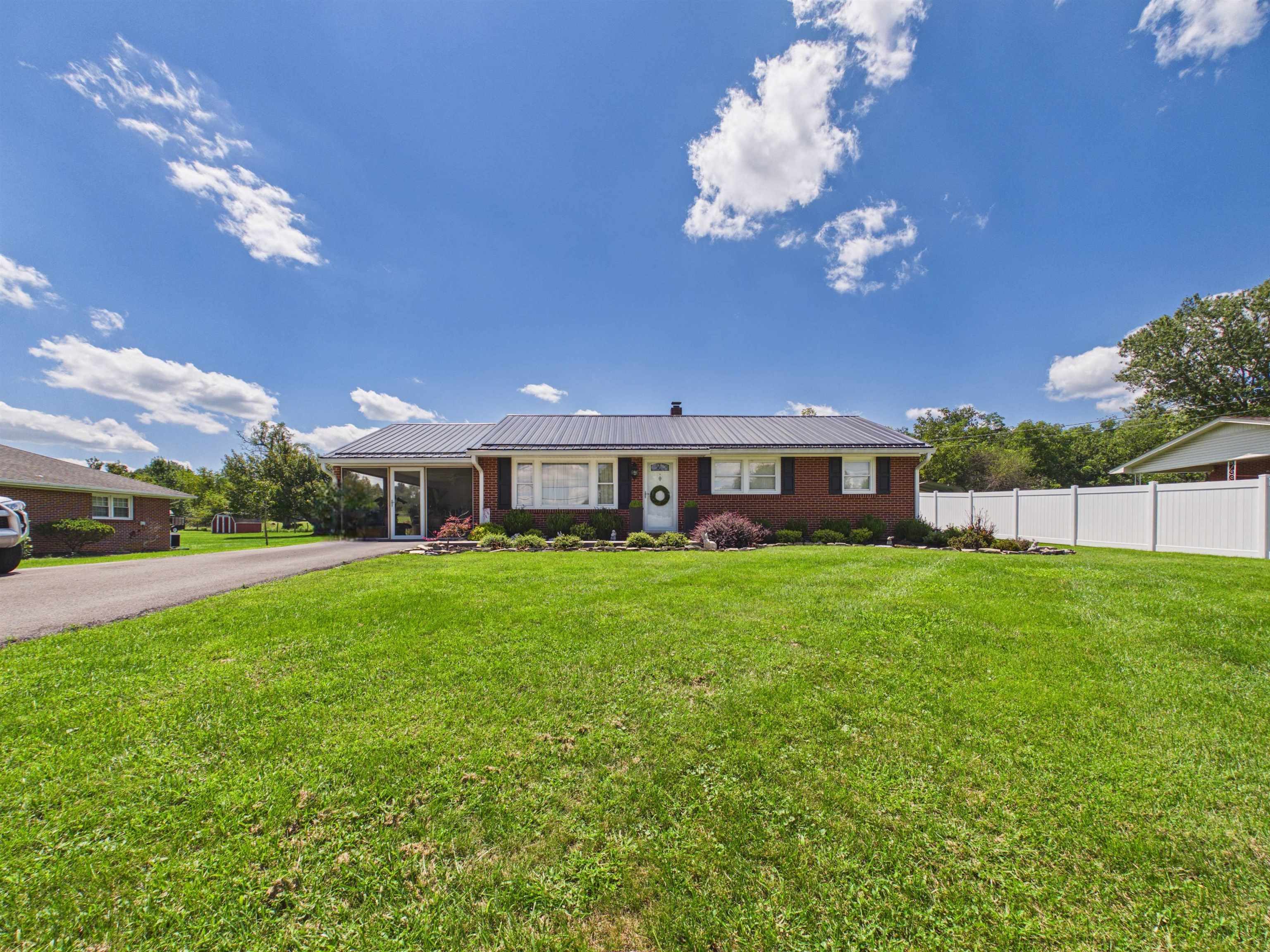 2038 Twin Oaks Road Pulaski VA 24301