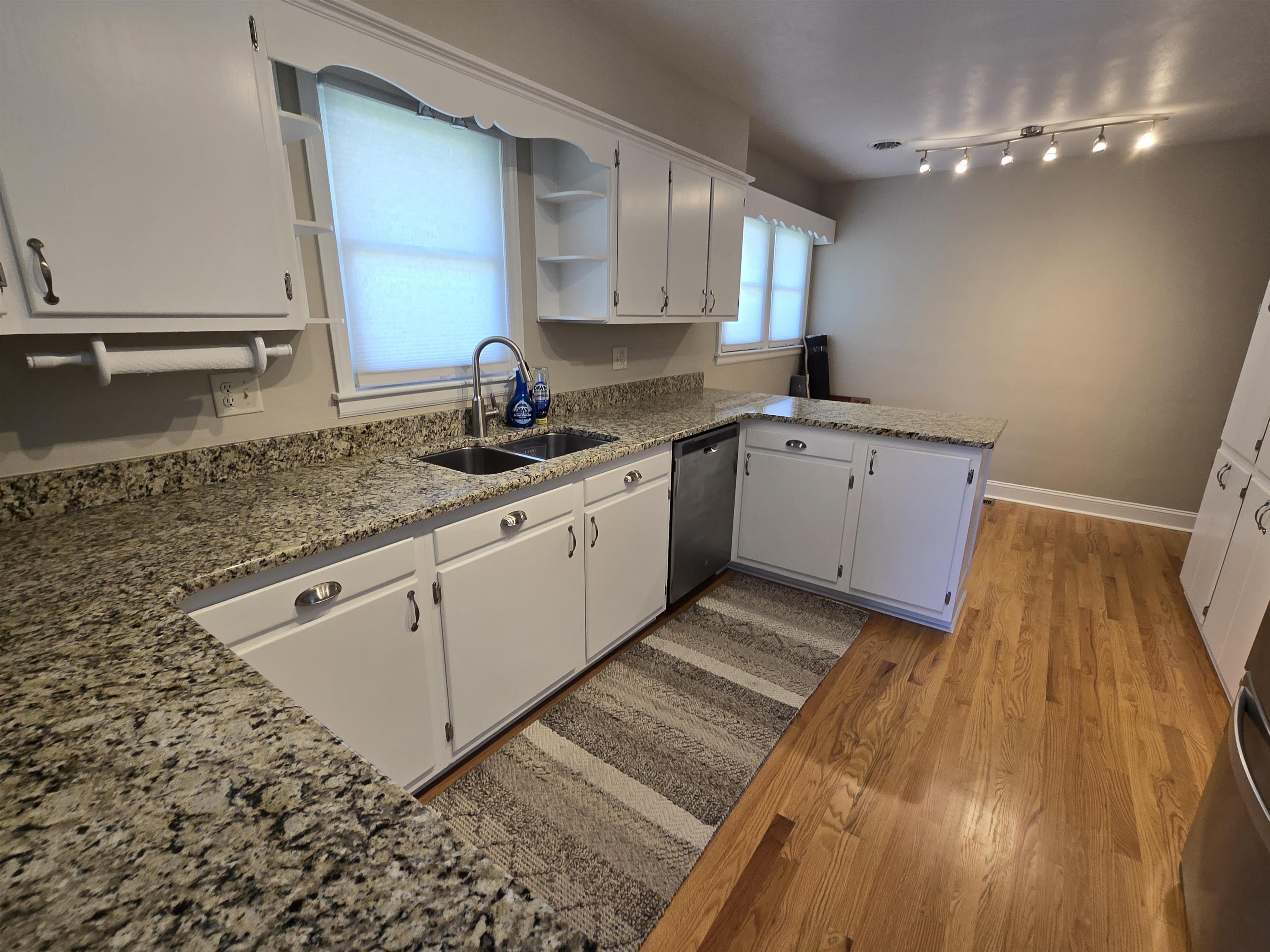 2038 Twin Oaks Avenue Pulaski VA 24301