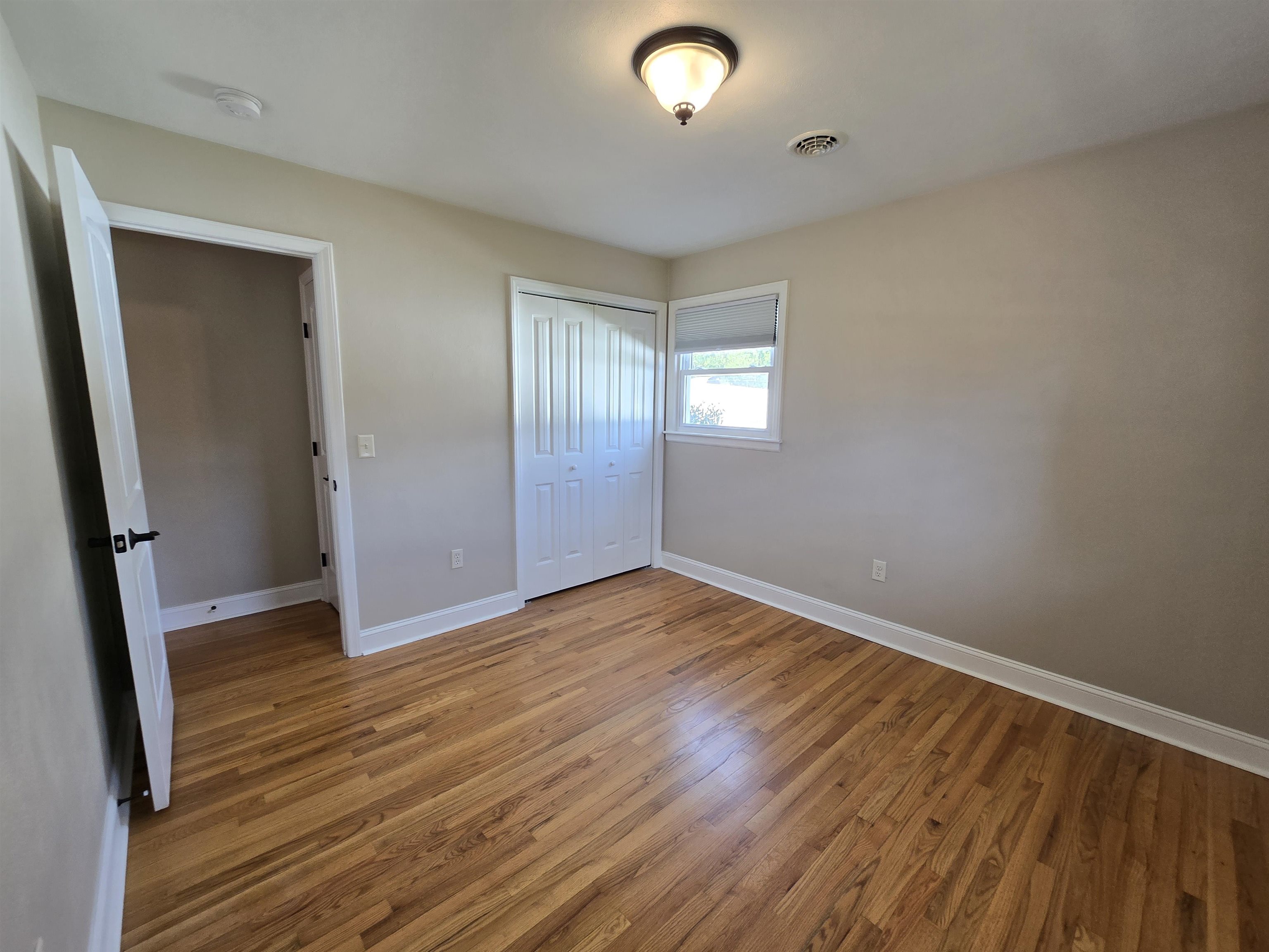 2038 Twin Oaks Avenue Pulaski VA 24301