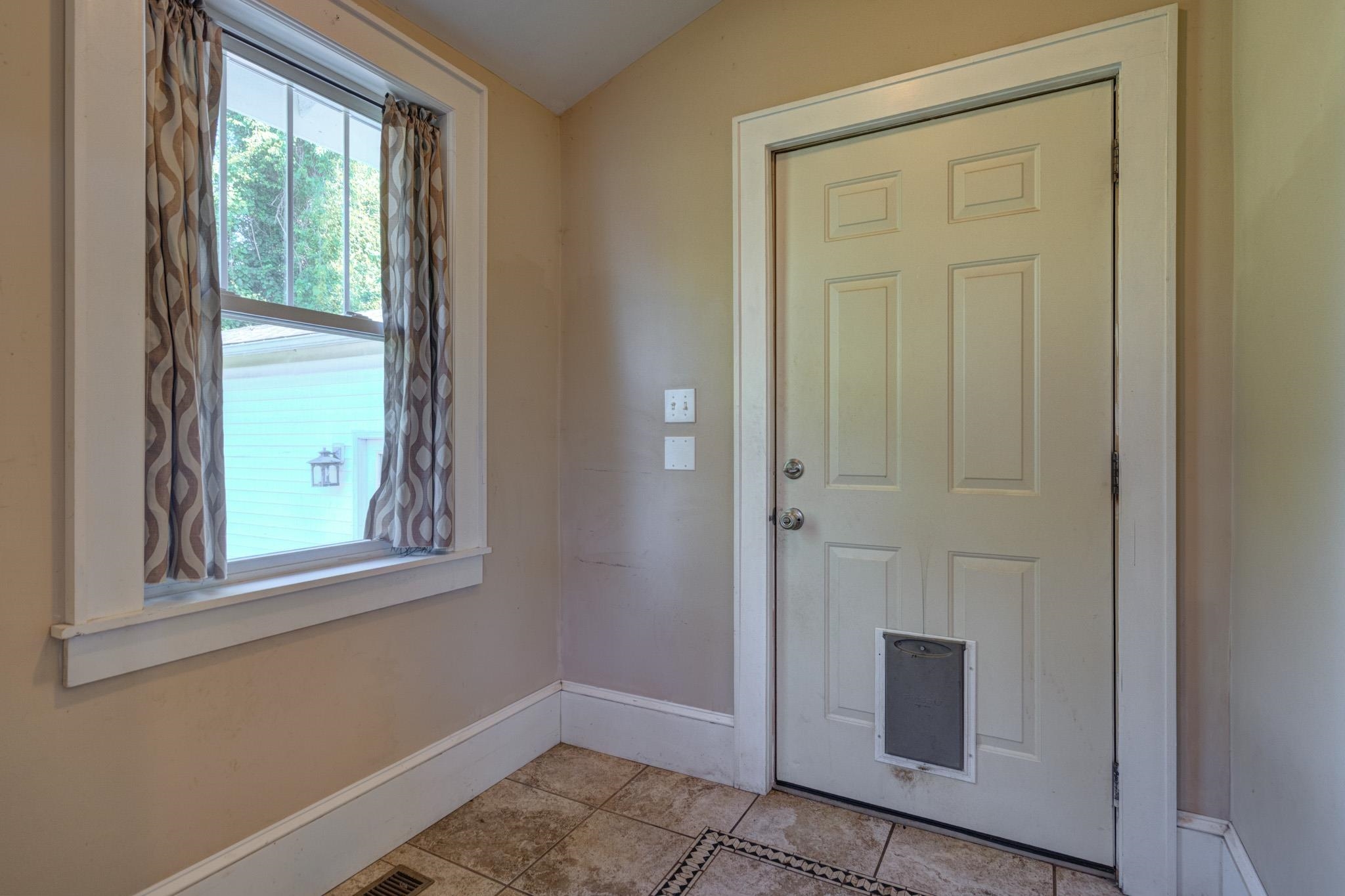 110 Lester Street Christiansburg VA 24073