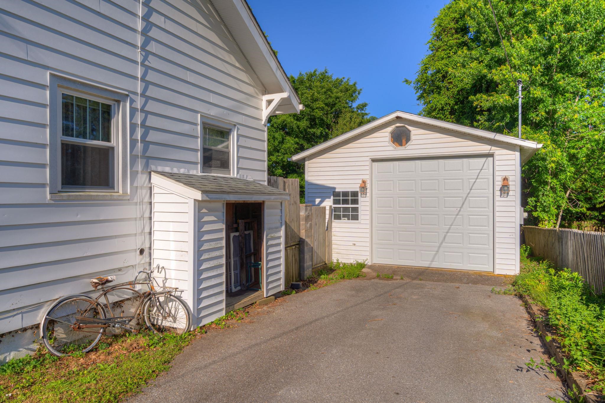 110 Lester Street Christiansburg VA 24073