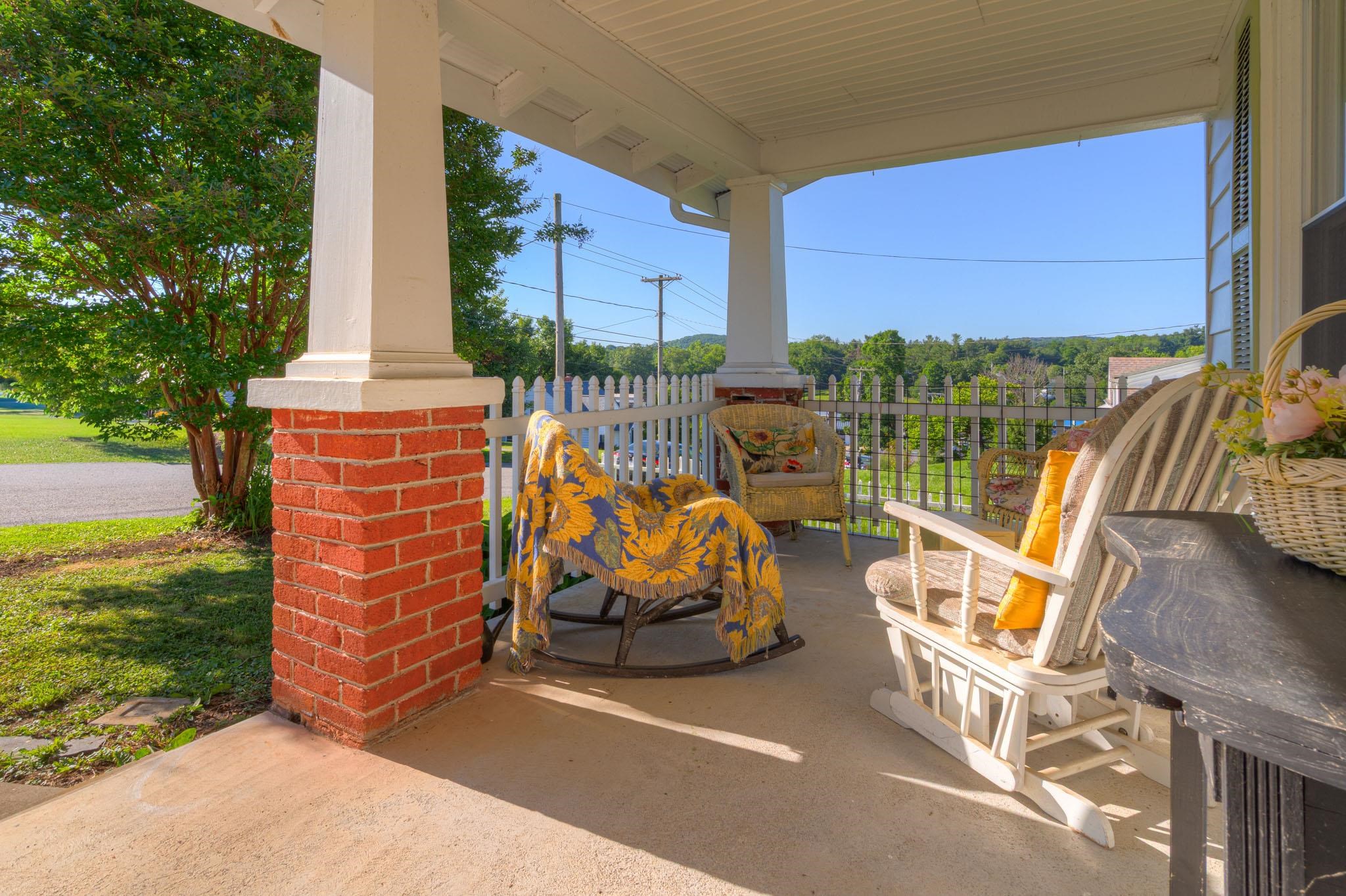 110 Lester Street Christiansburg VA 24073