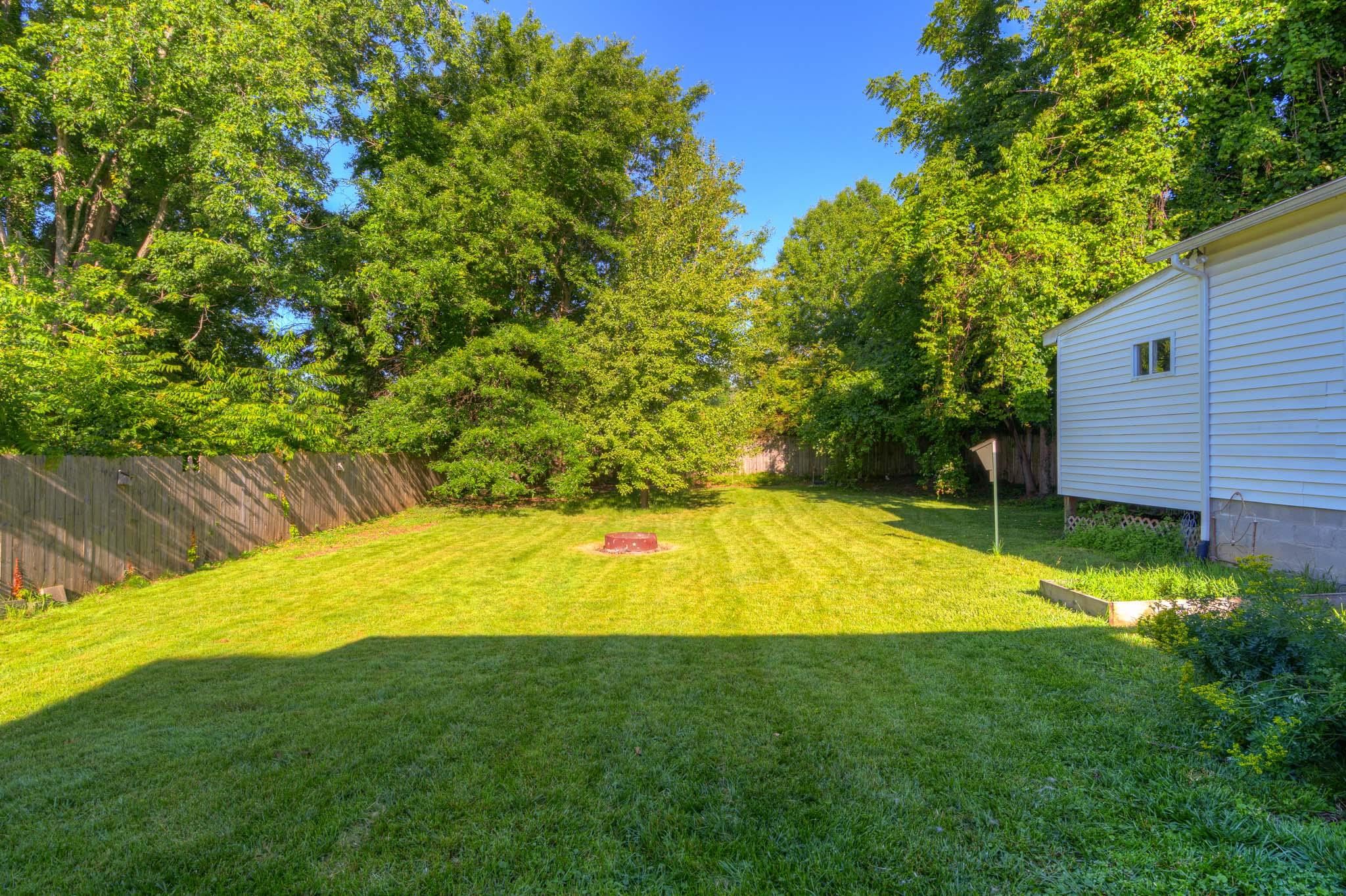 110 Lester Street Christiansburg VA 24073