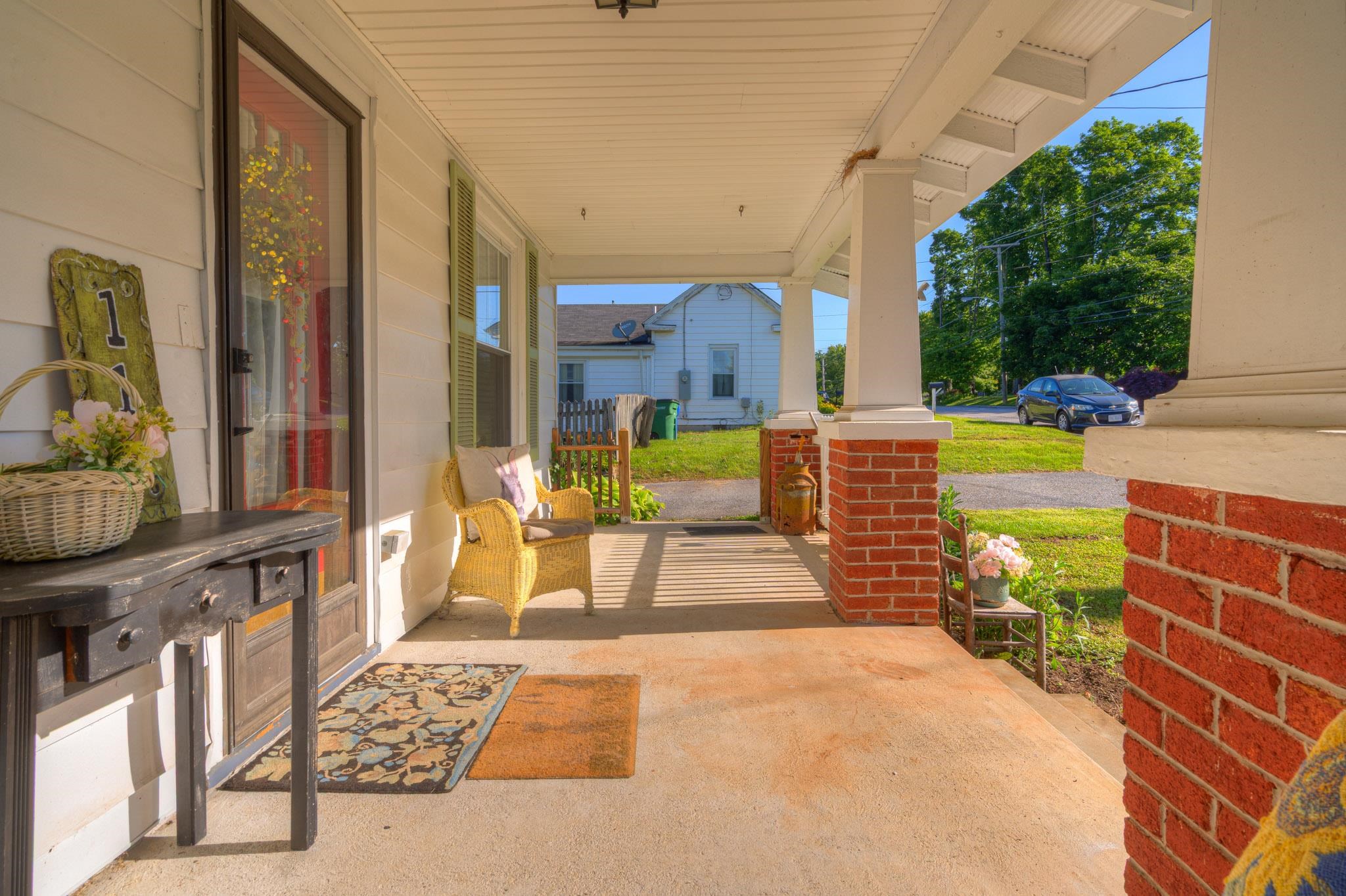 110 Lester Street Christiansburg VA 24073