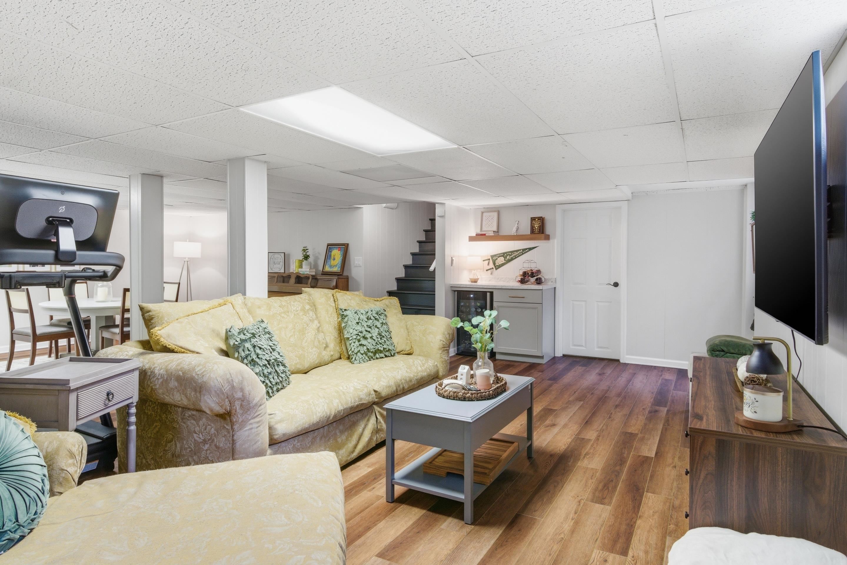 2522 Derwent Drive SW Roanoke VA 24015