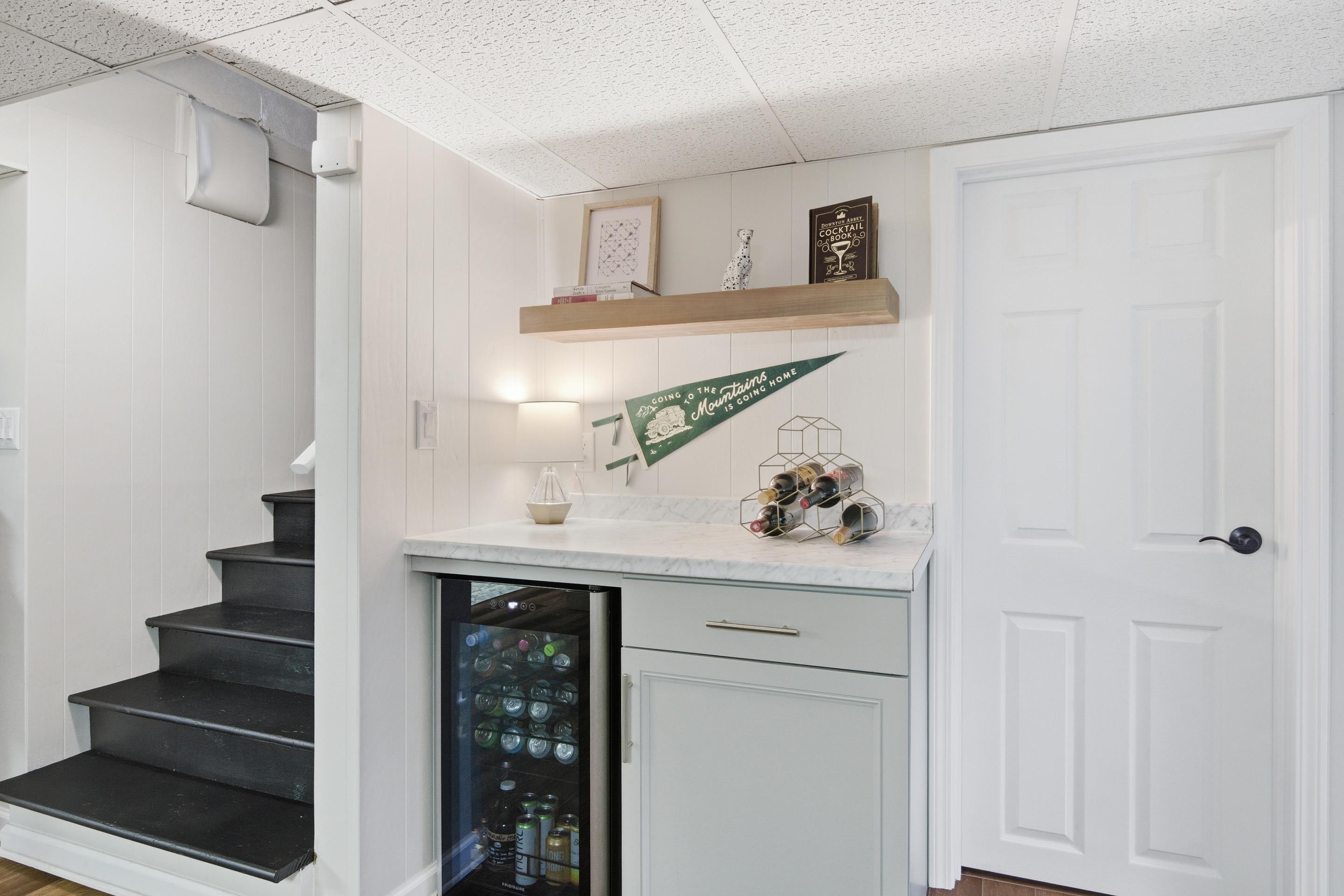 2522 Derwent Drive SW Roanoke VA 24015