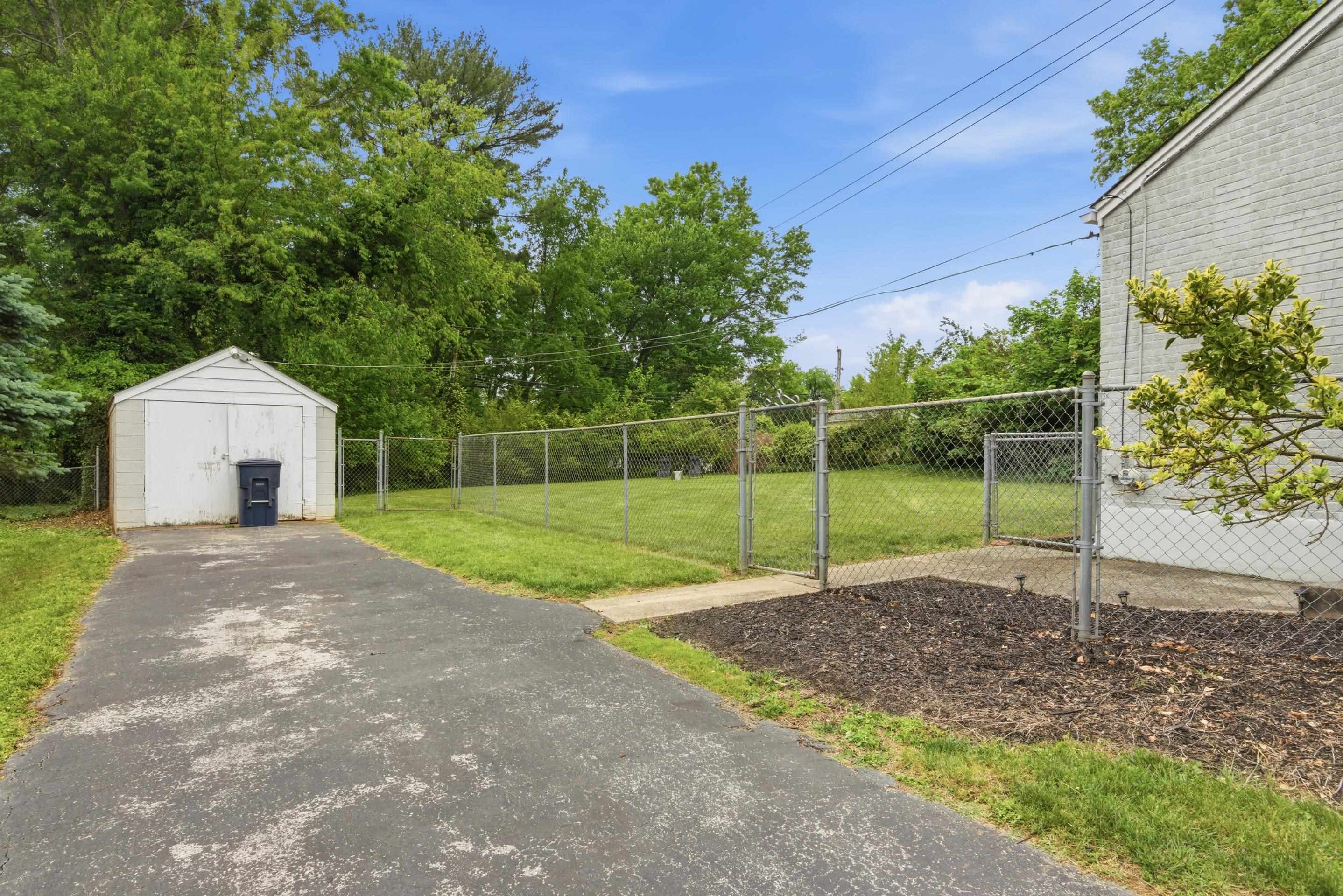 2522 Derwent Drive SW Roanoke VA 24015